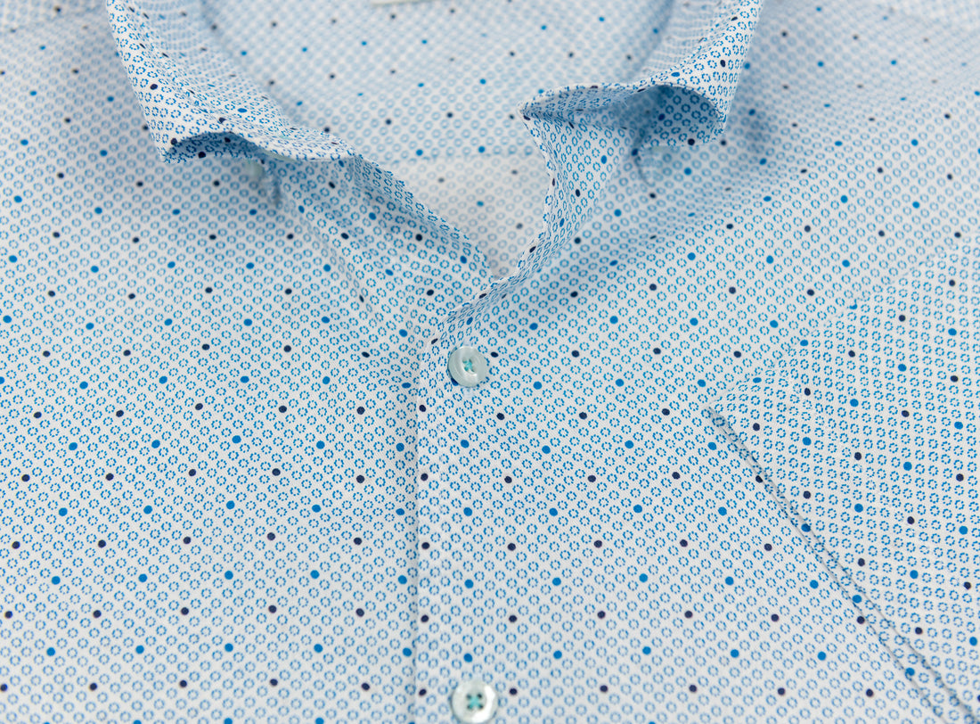 Wear Sierra Top Shelf Men's Cotton Short Sleeve Button Down Shirt Blue Dots