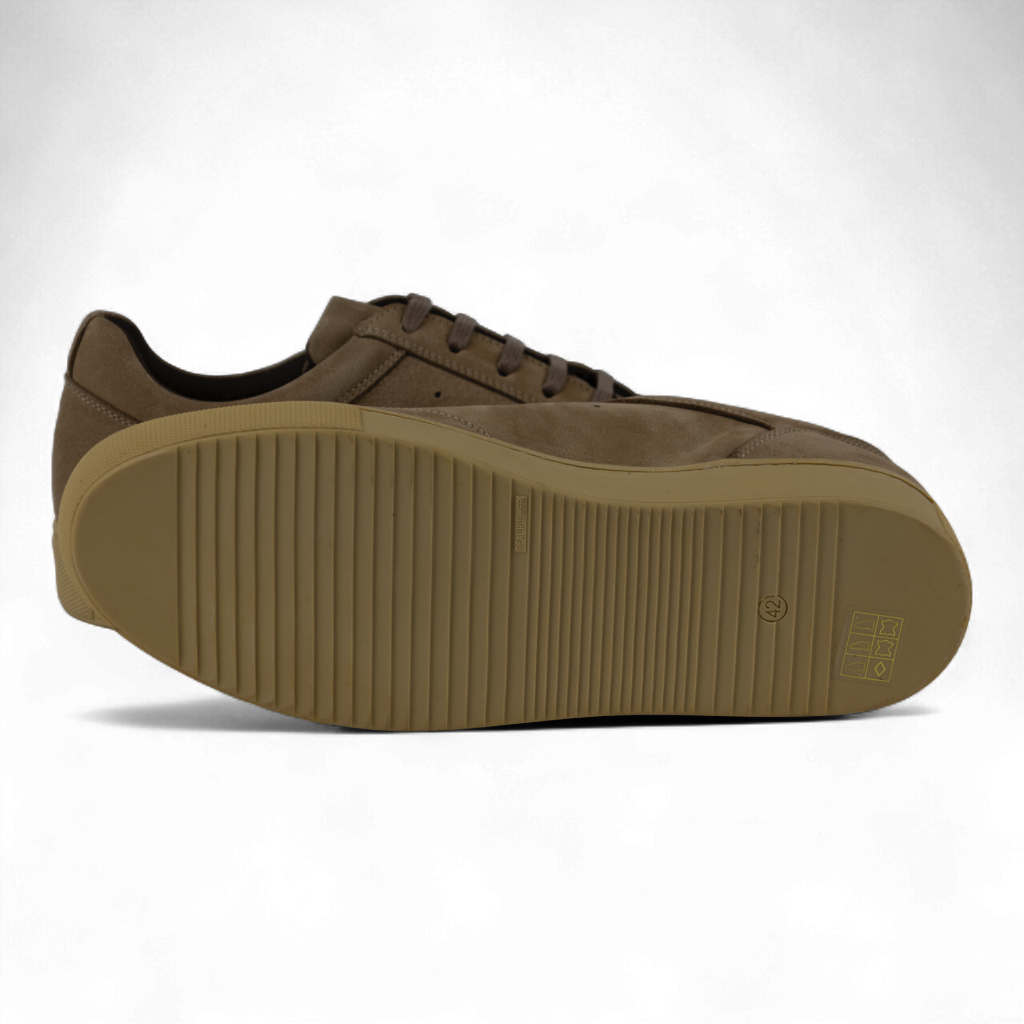 Men's Stylish Nubuck Leather Sneakers - Great for Casual Wear (Zinn Style)