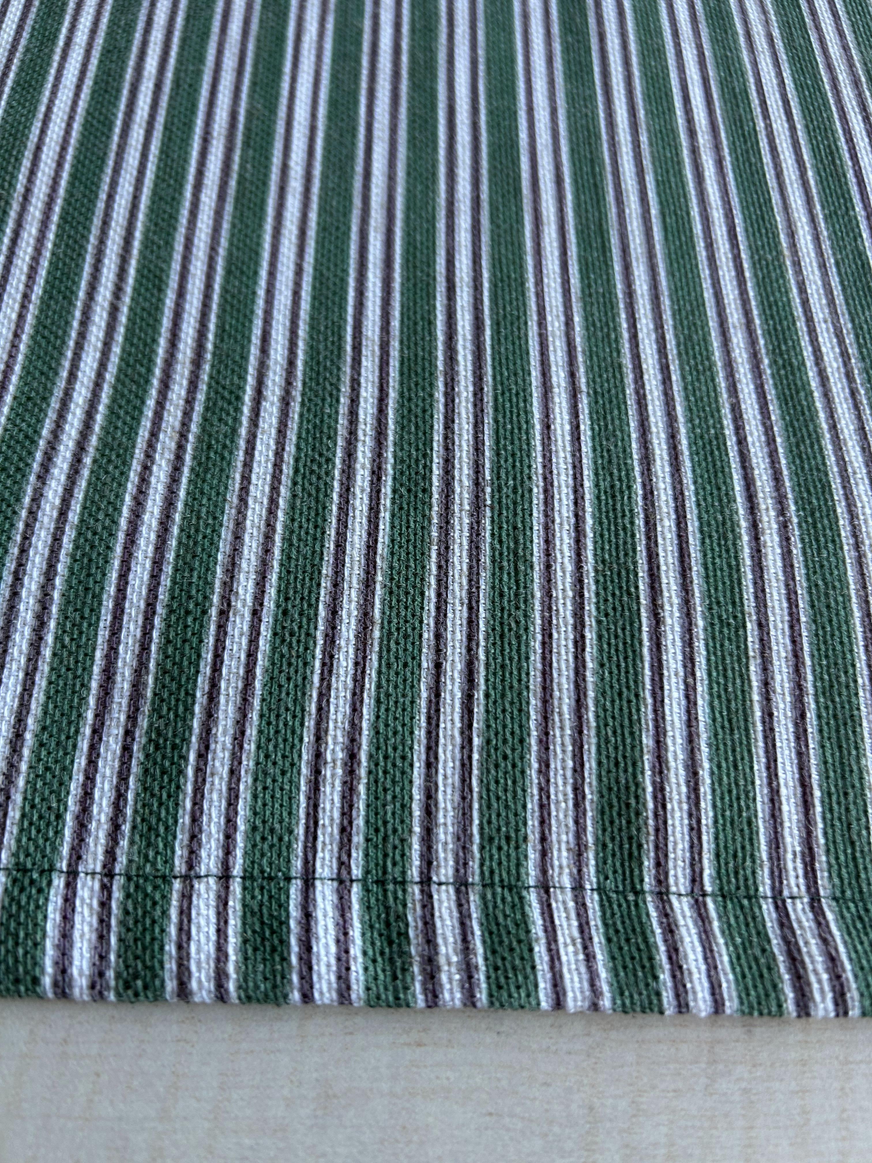 Fox Trot Pattern Linen-Feel Runner, Christmas, Holiday, Rectangular 17" x 59" - Wear Sierra