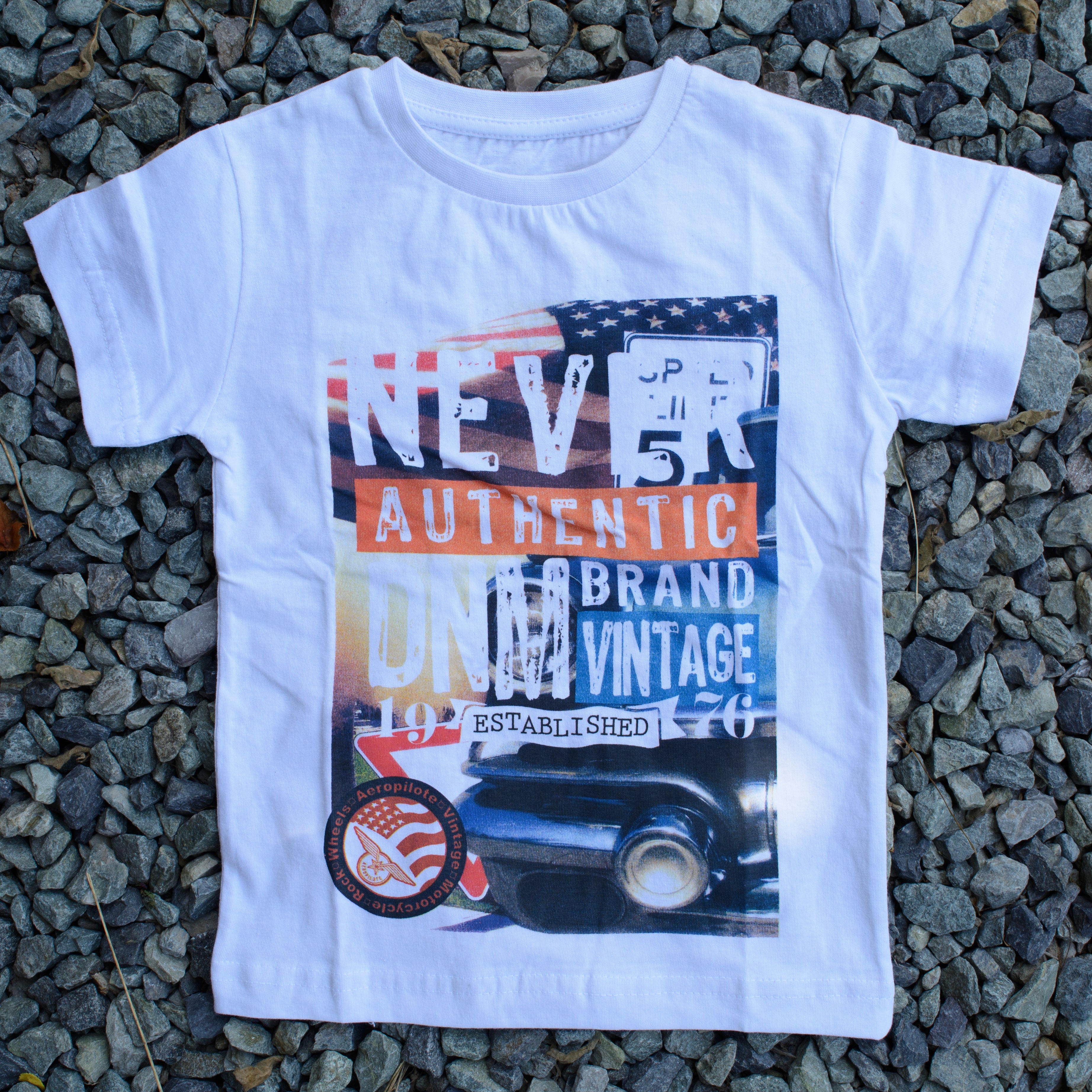 Never - Crew Neck Cotton T-Shirts for Children's - Gift for Son and Daughters - Color White & Red - Wear Sierra