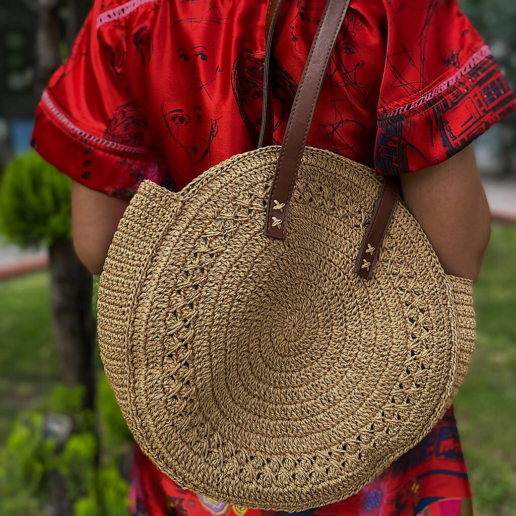 Hand Crafted Casual Shoulder Purse for Her in Organic Natural Paper Yarn - Wear Sierra