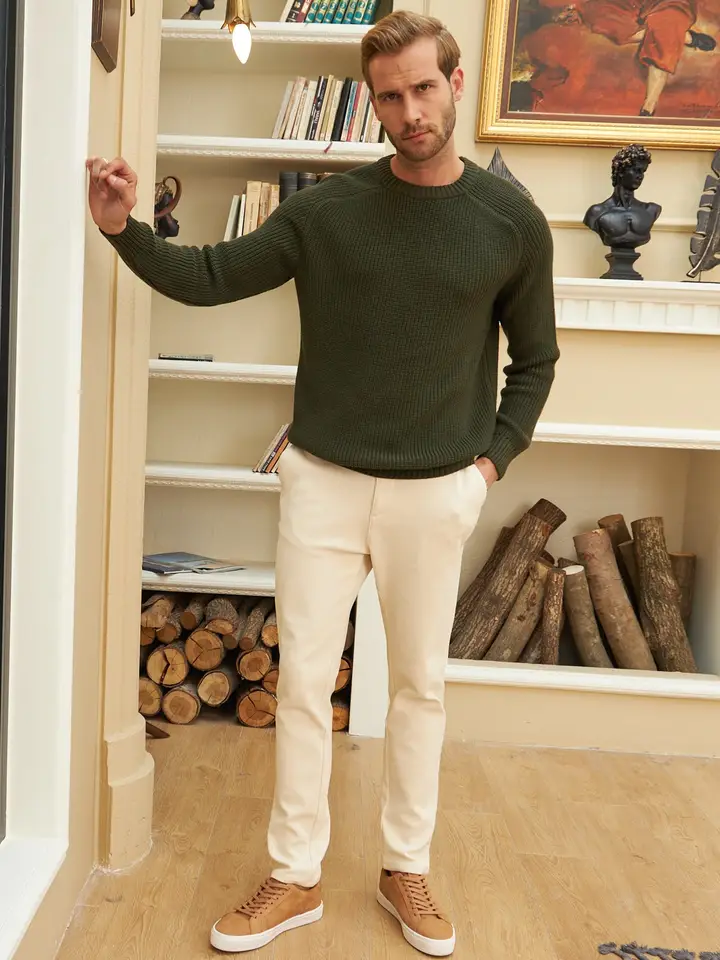 Men's Long-Sleeve Crewneck Mid-Weight Pullover Sweater in Many Popular Colors - Great Gift for Husband, Dad or Boyfriend
