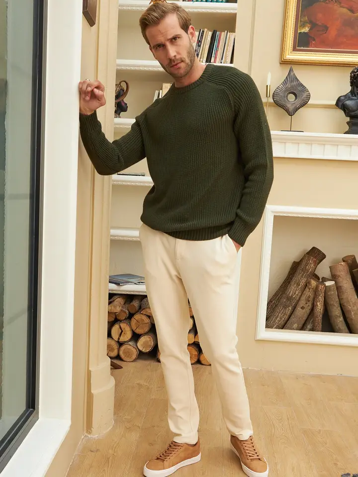 Men's Long-Sleeve Crewneck Mid-Weight Pullover Sweater in Many Popular Colors - Great Gift for Husband, Dad or Boyfriend