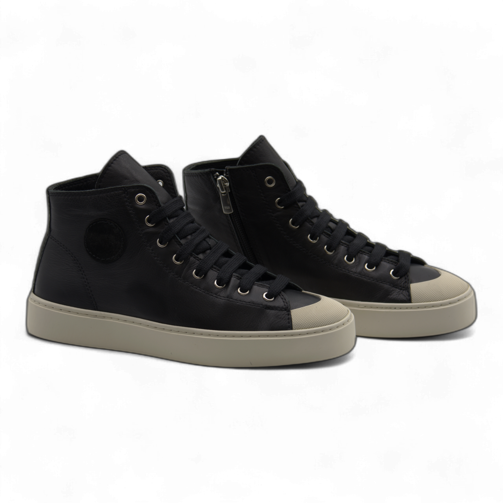 Buy black AUGUST