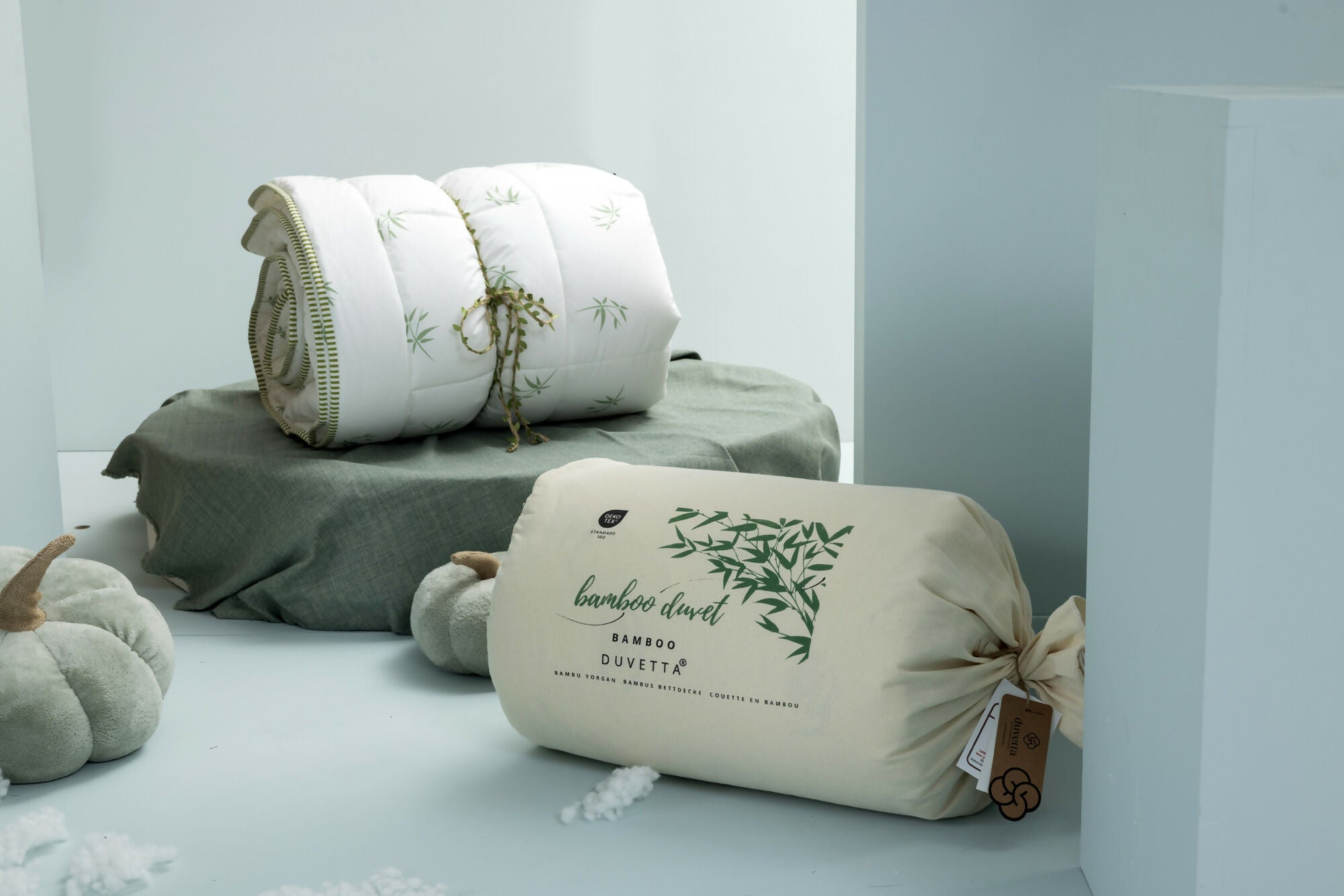 Duvetta Bamboo Comforter with Cotton Fabric Cover - All Seasons Washable Duvet