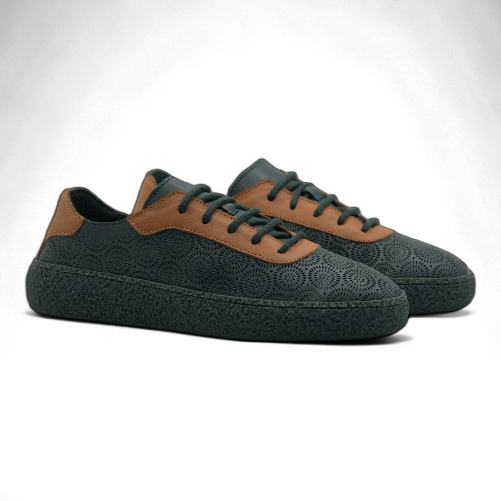 Women's Lace-Up Slip On Leather Sneakers