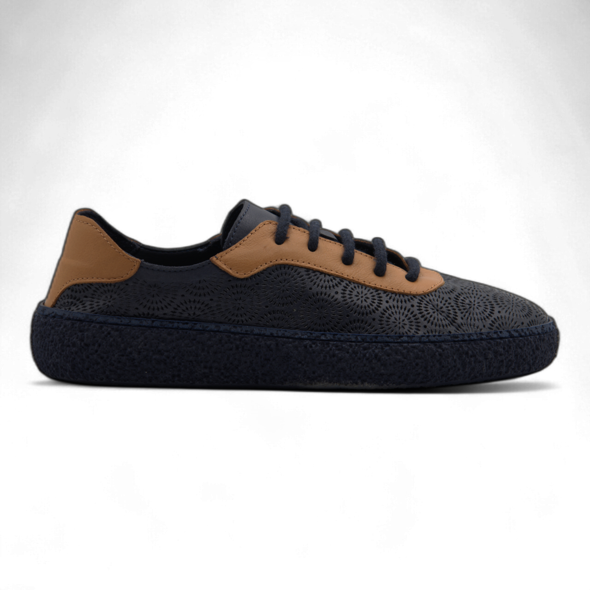 Women's Lace-Up Slip On Leather Sneakers