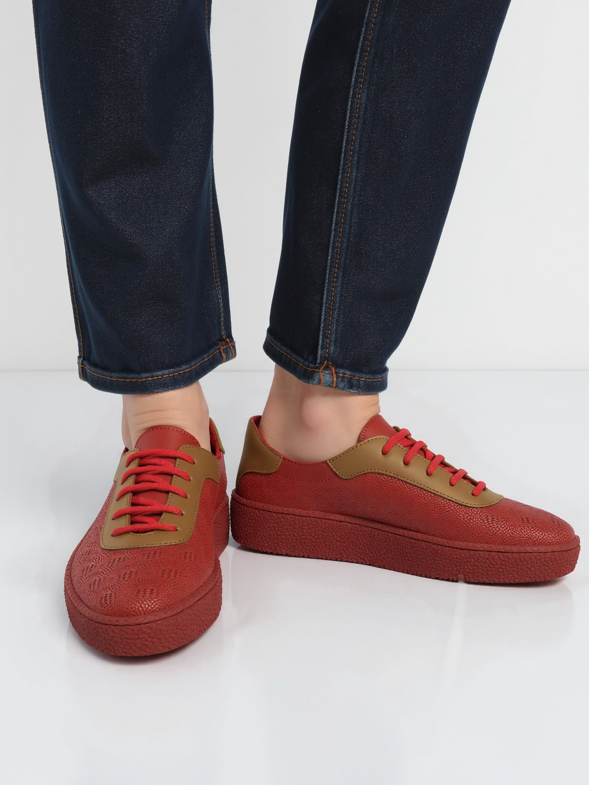 Buy red Women&#39;s Lace-Up Slip On Leather Sneakers