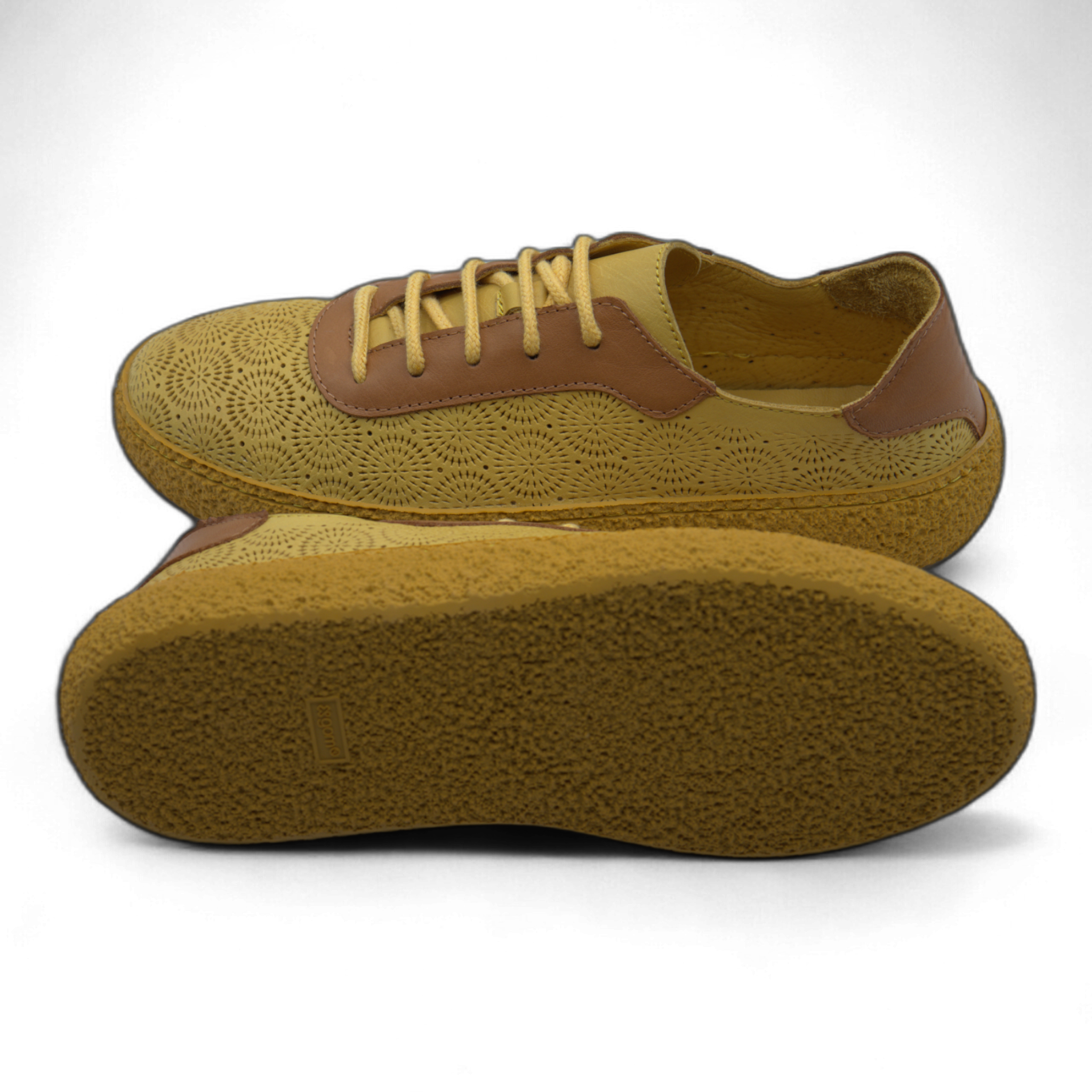 Women's Lace-Up Slip On Leather Sneakers