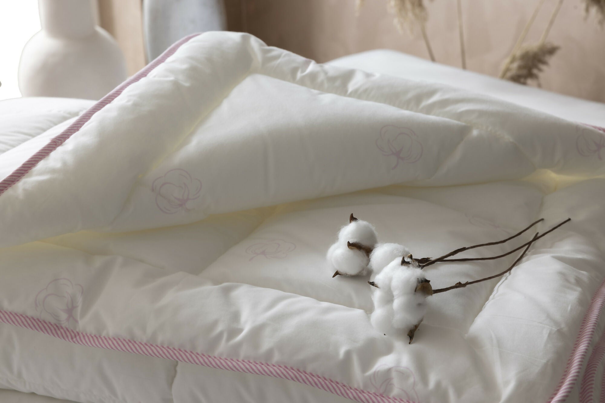 Duvetta 100% Cotton Comforter with Cotton Fabric Cover Premium Quality Cotton -All Season Useable- Duvet-Medium Weight Quilt (King U.S. Standard)