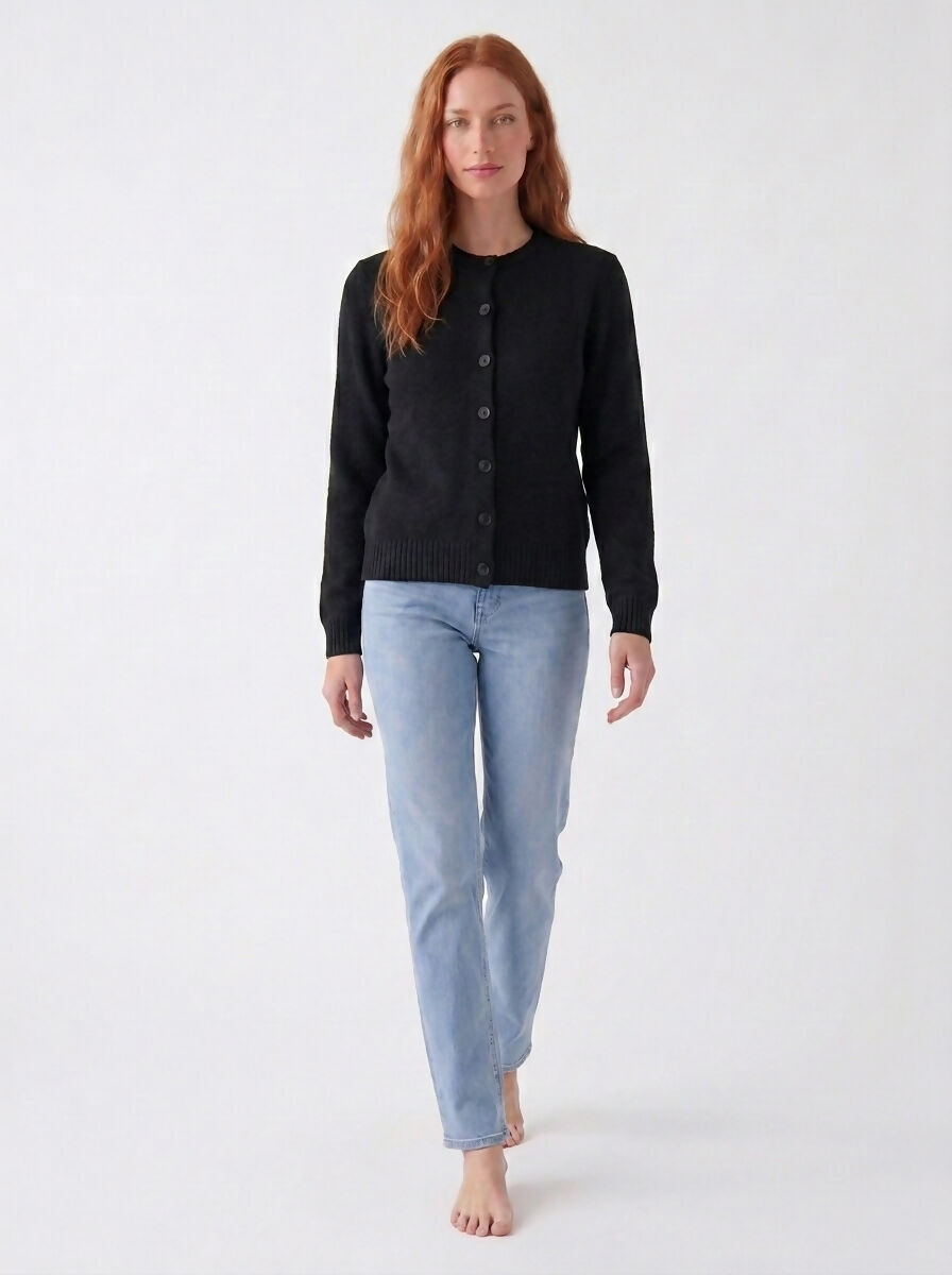WOMEN'S KNITWEAR