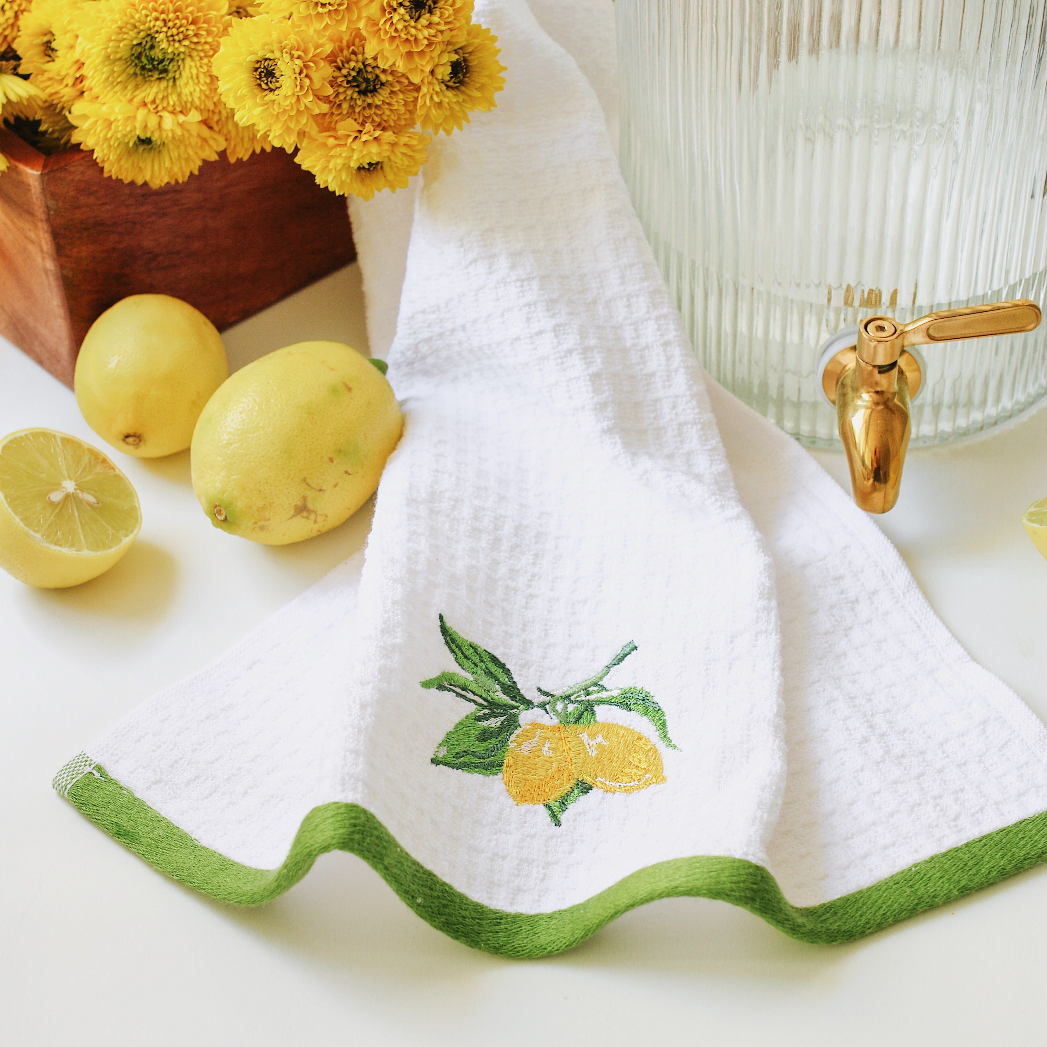 100% Cotton Kitchen Towel Set of 2 – Soft, Absorbent Dish Towels for Cooking, Drying & Cleaning – Durable Everyday Kitchen Towels - Lemons Design