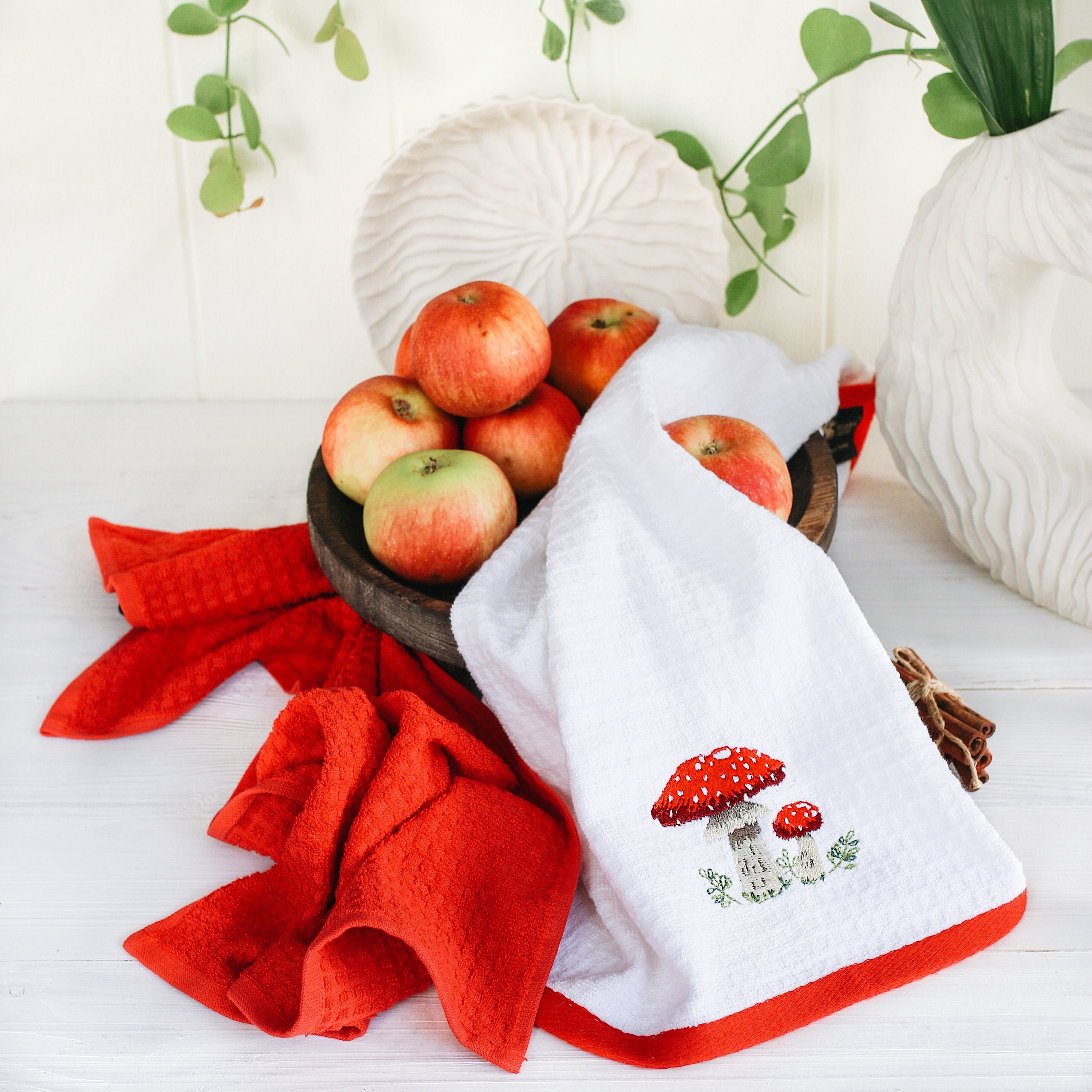 100% Cotton Kitchen Towel Set of 2 – Soft, Absorbent Dish Towels for Cooking, Drying & Cleaning – Durable Everyday Kitchen Towels - Mushroom Design