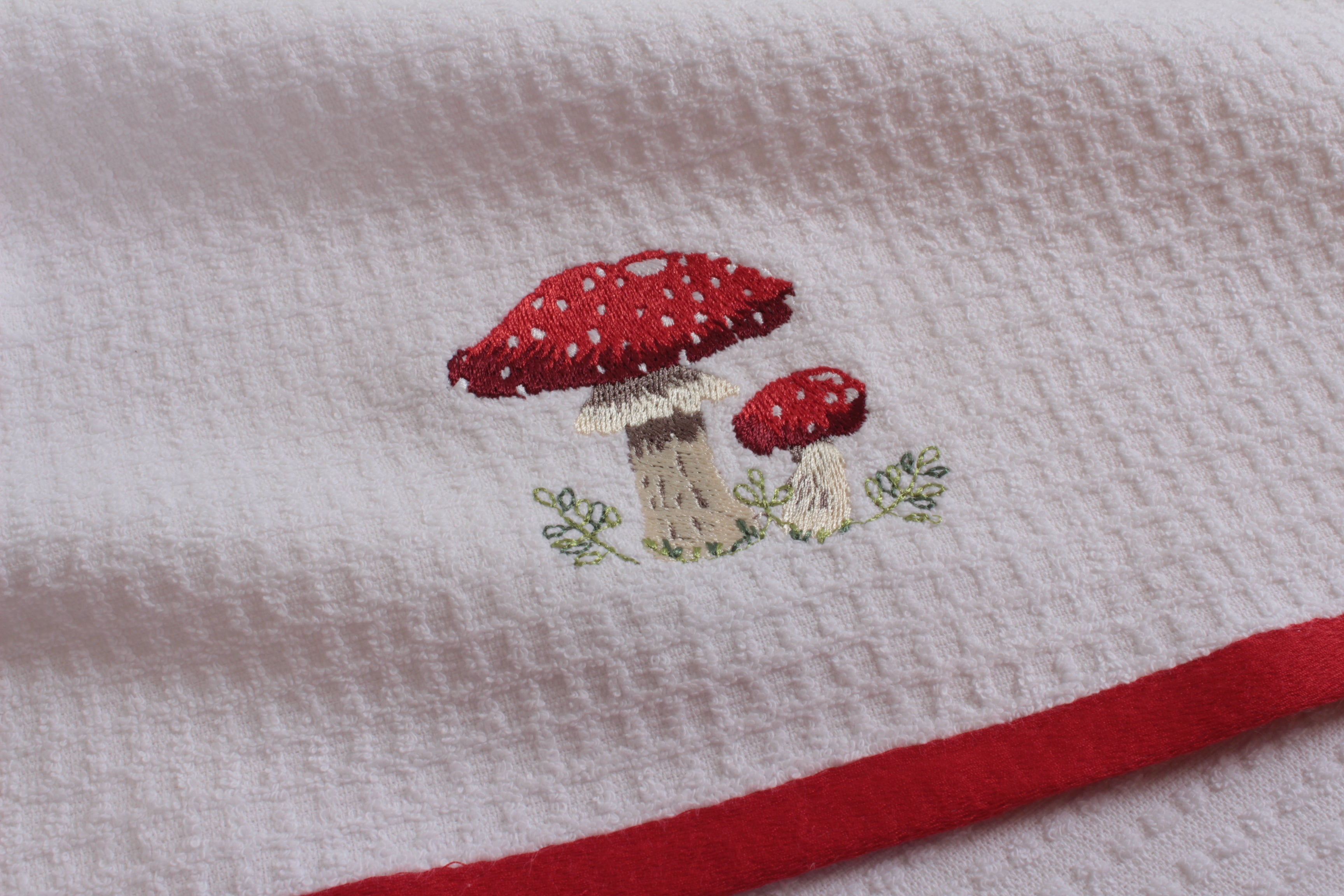 100% Cotton Kitchen Towel Set of 2 – Soft, Absorbent Dish Towels for Cooking, Drying & Cleaning – Durable Everyday Kitchen Towels - Mushroom Design