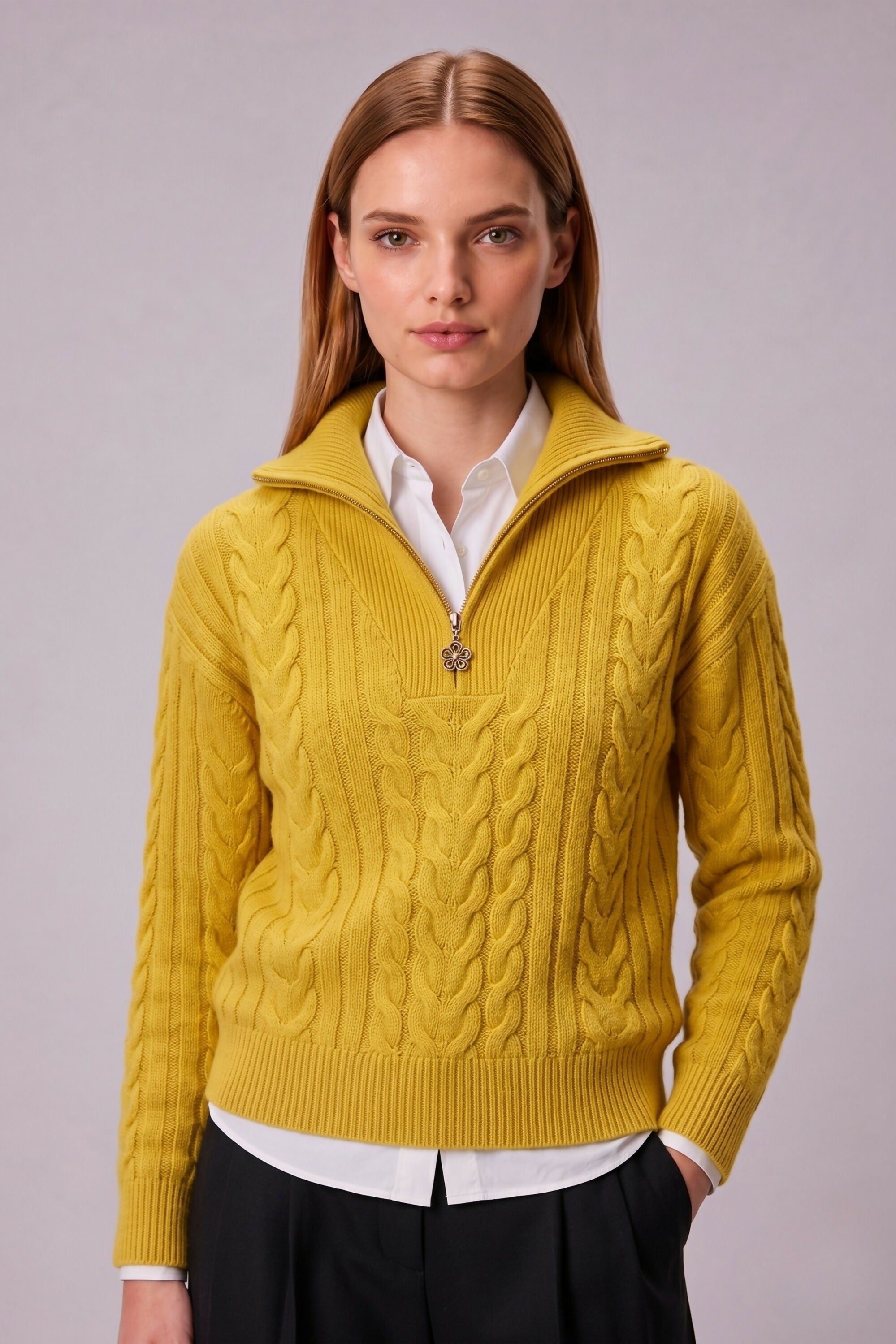 WOMEN'S KNITWEAR