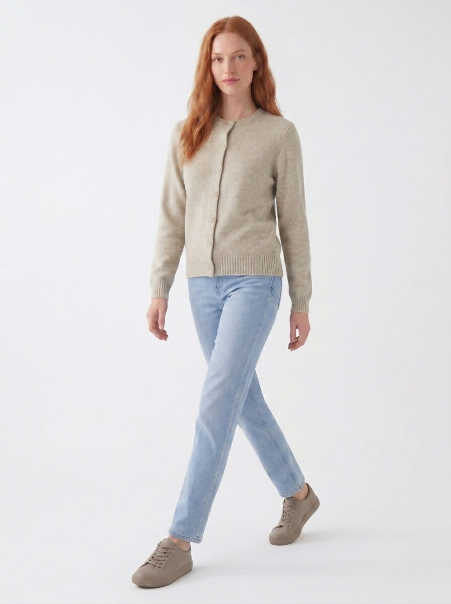 WOMEN'S KNITWEAR