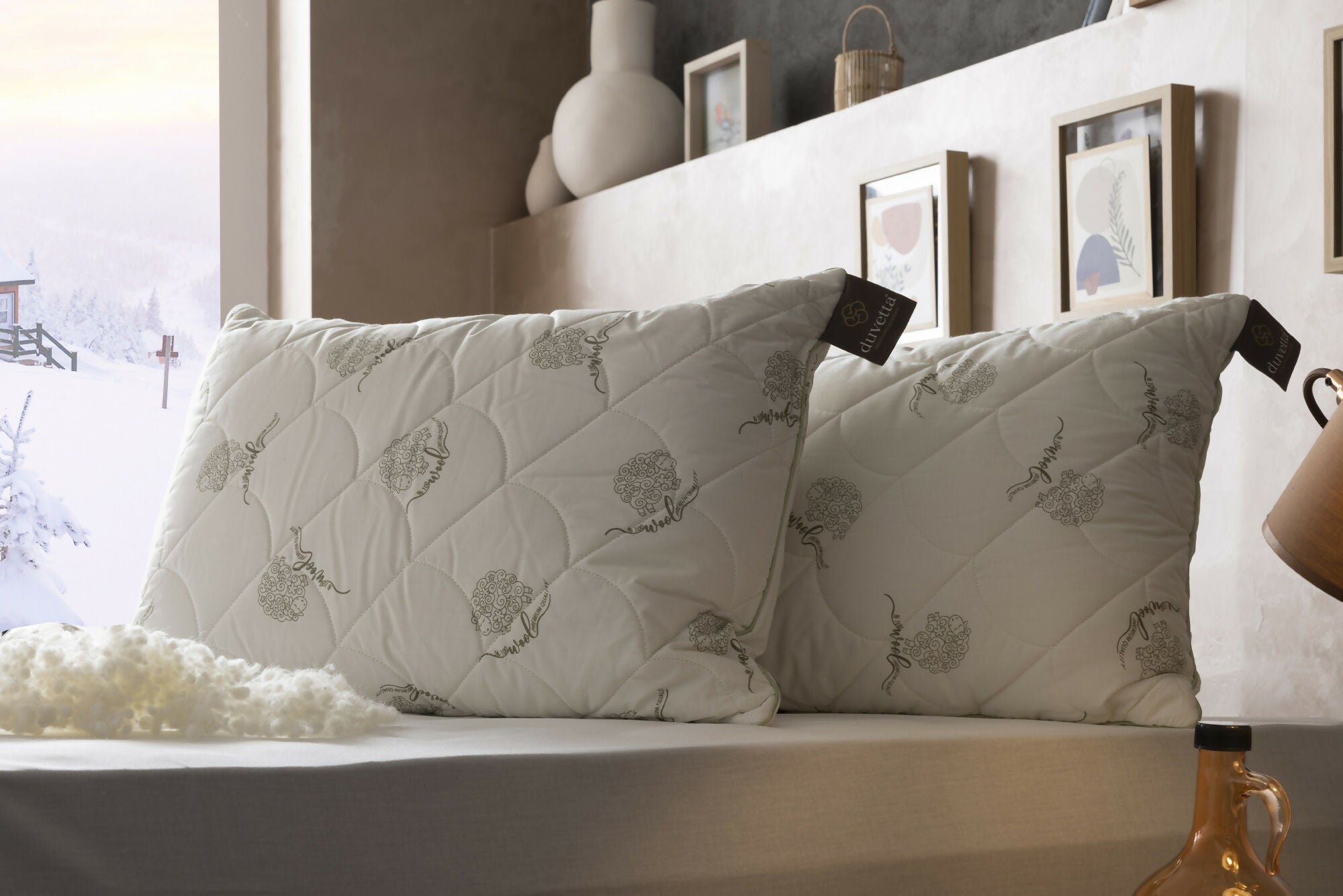 Duvetta 100% Wool Pillow Natural Bed Pillow with Protector Cover New Zealand Wool Filling Adjustable Pillow Standard Pillow Size (28" × 20") Hypoallergenic Sleeping Pillow