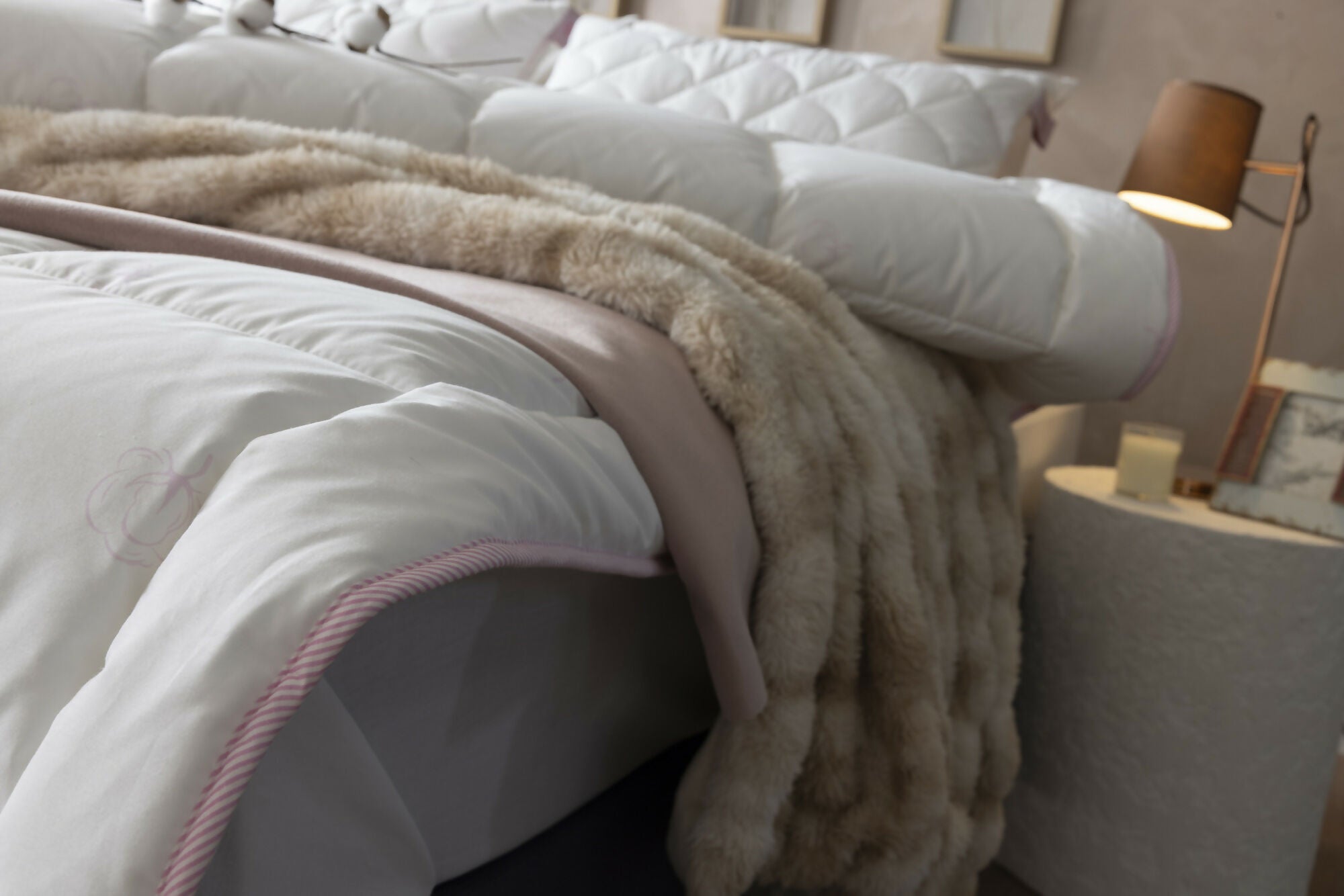 Duvetta 100% Cotton Comforter with Cotton Fabric Cover Premium Quality Cotton -All Season Useable- Duvet-Medium Weight Quilt (Twin)