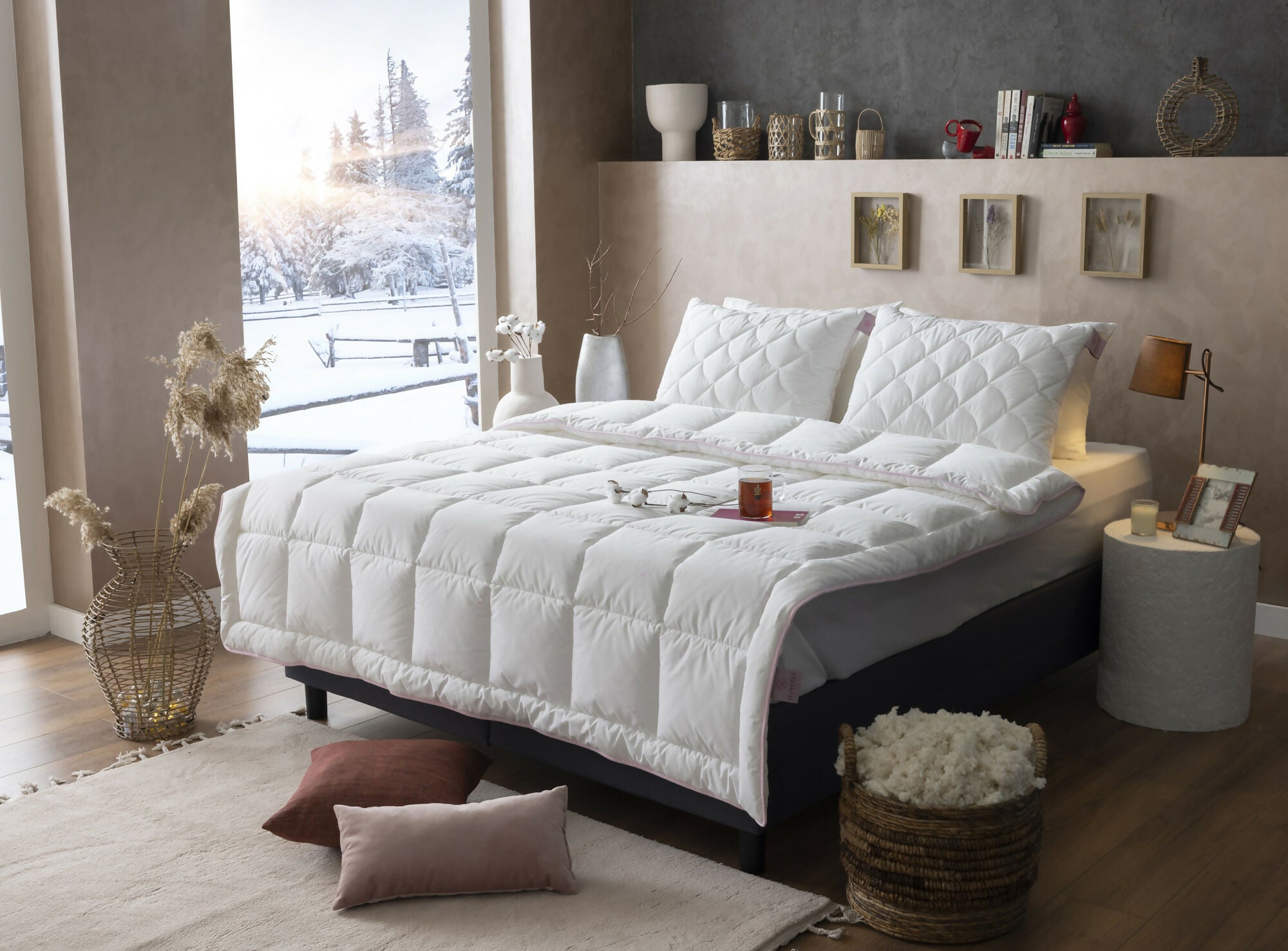 Duvetta 100% Cotton Comforter with Cotton Fabric Cover Premium Quality Cotton -All Season Useable- Duvet-Medium Weight Quilt (Queen U.S. Standard)