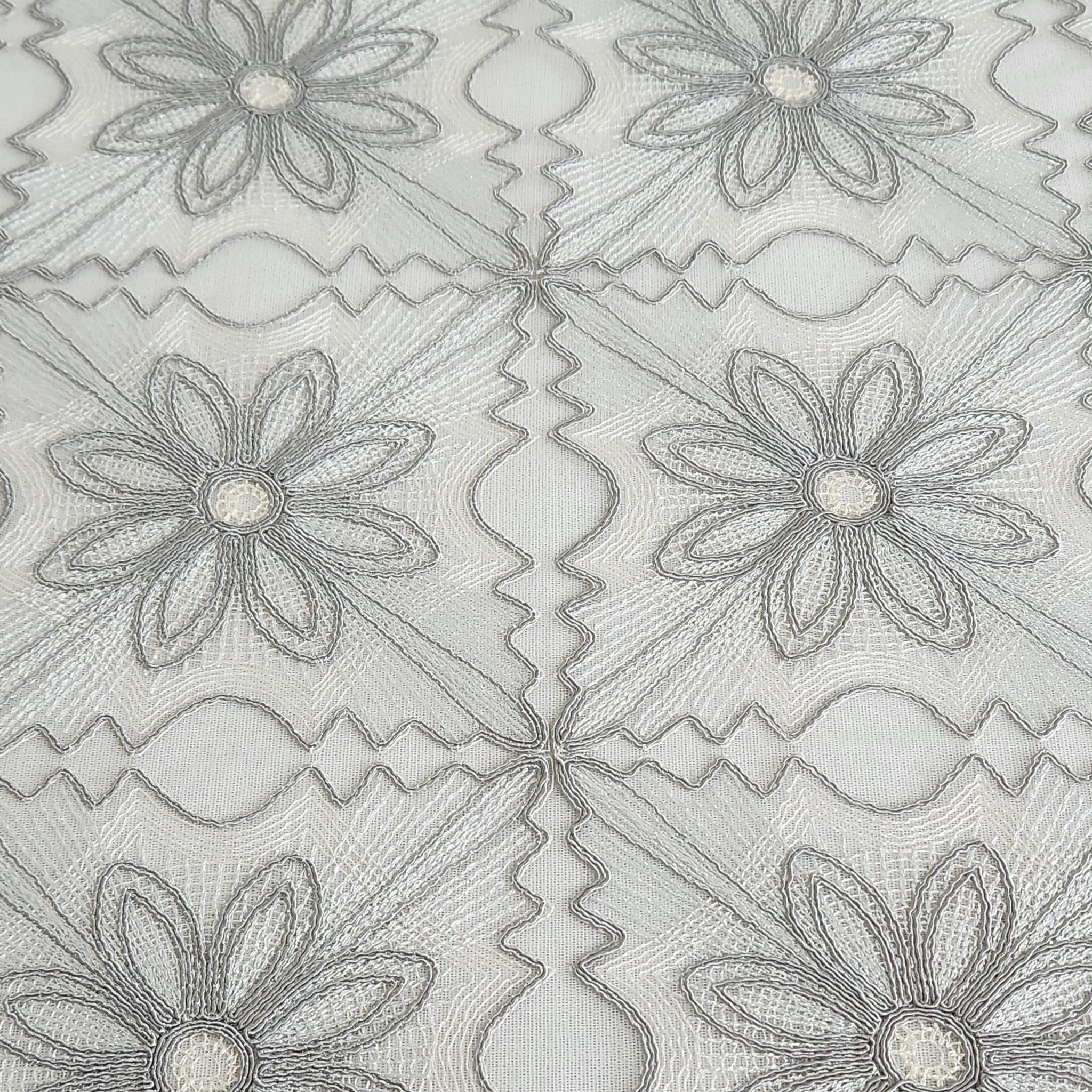 Dazzling Dahlia Runner, Rectangular, Island Decoration, Piano Decoration, Dresser Decoration, 1pc - Wear Sierra