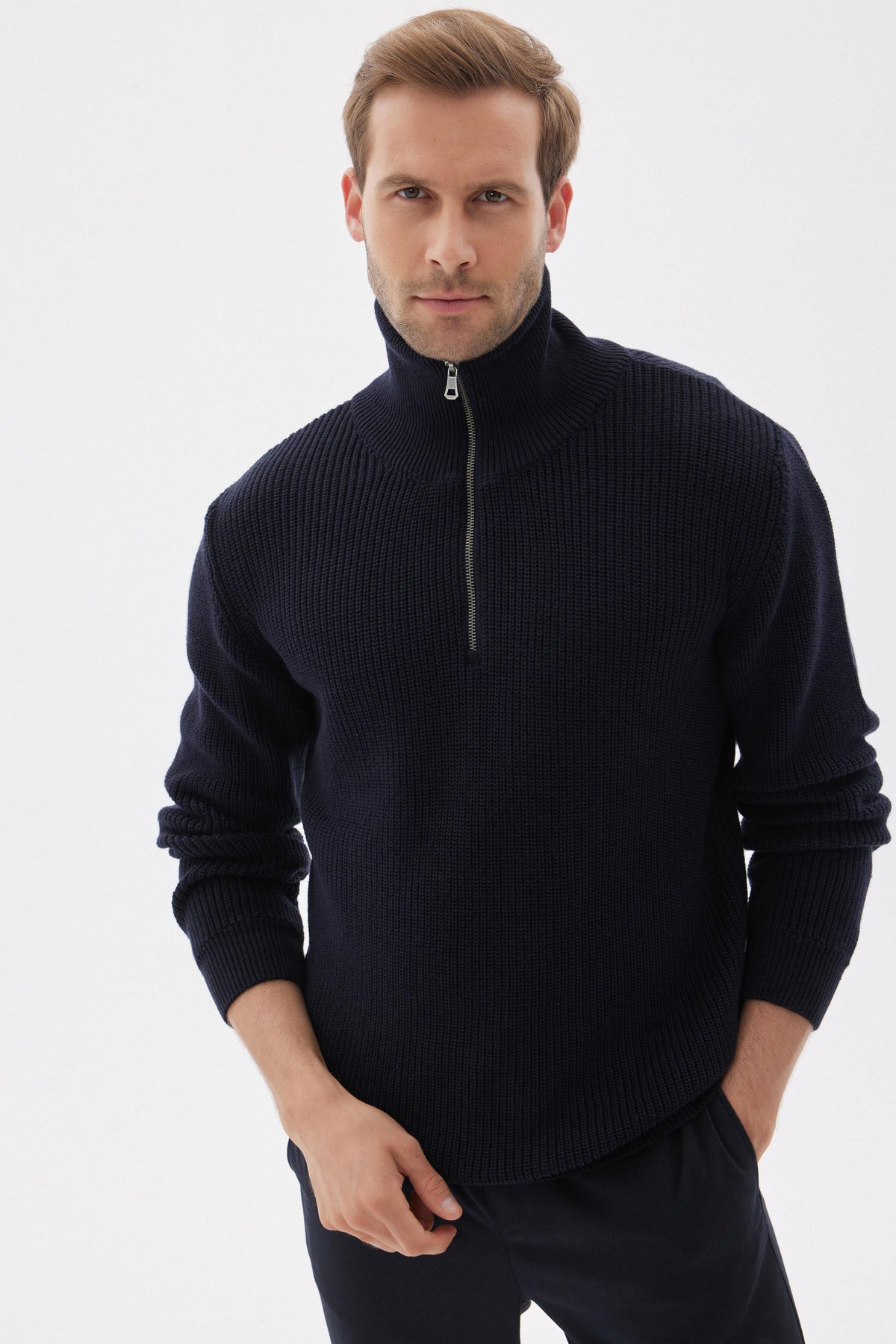 Men’s Midweight Quarter-Zip Cotton Knit Sweater