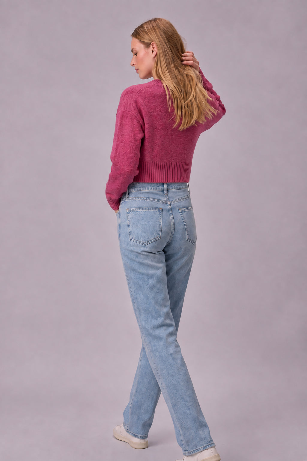 Women's V-Neck Cropped Knit Sweater – Soft Stretch Ribbed Pullover