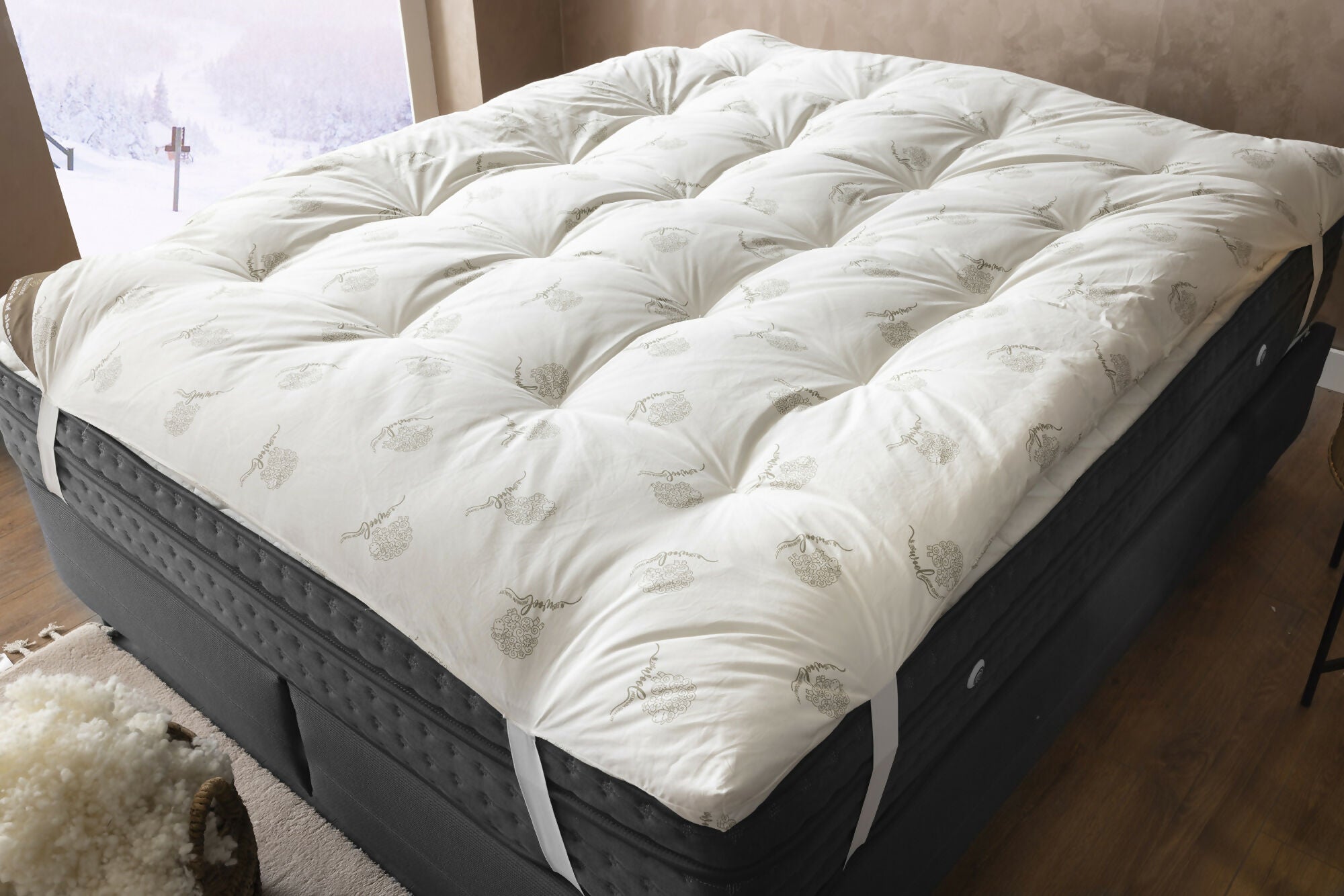 Duvetta 100% Natural New Zealand Merino Wool Mattress Topper – 3" Thick Pillow Top, 1200 GSM Extra Soft, Cooling & Breathable, Hypoallergenic, Non-Toxic, Oeko-Tex 100 Certified, Handmade,4 Staytight Straps, Back Pain Relief & Temperature Regulating Queen