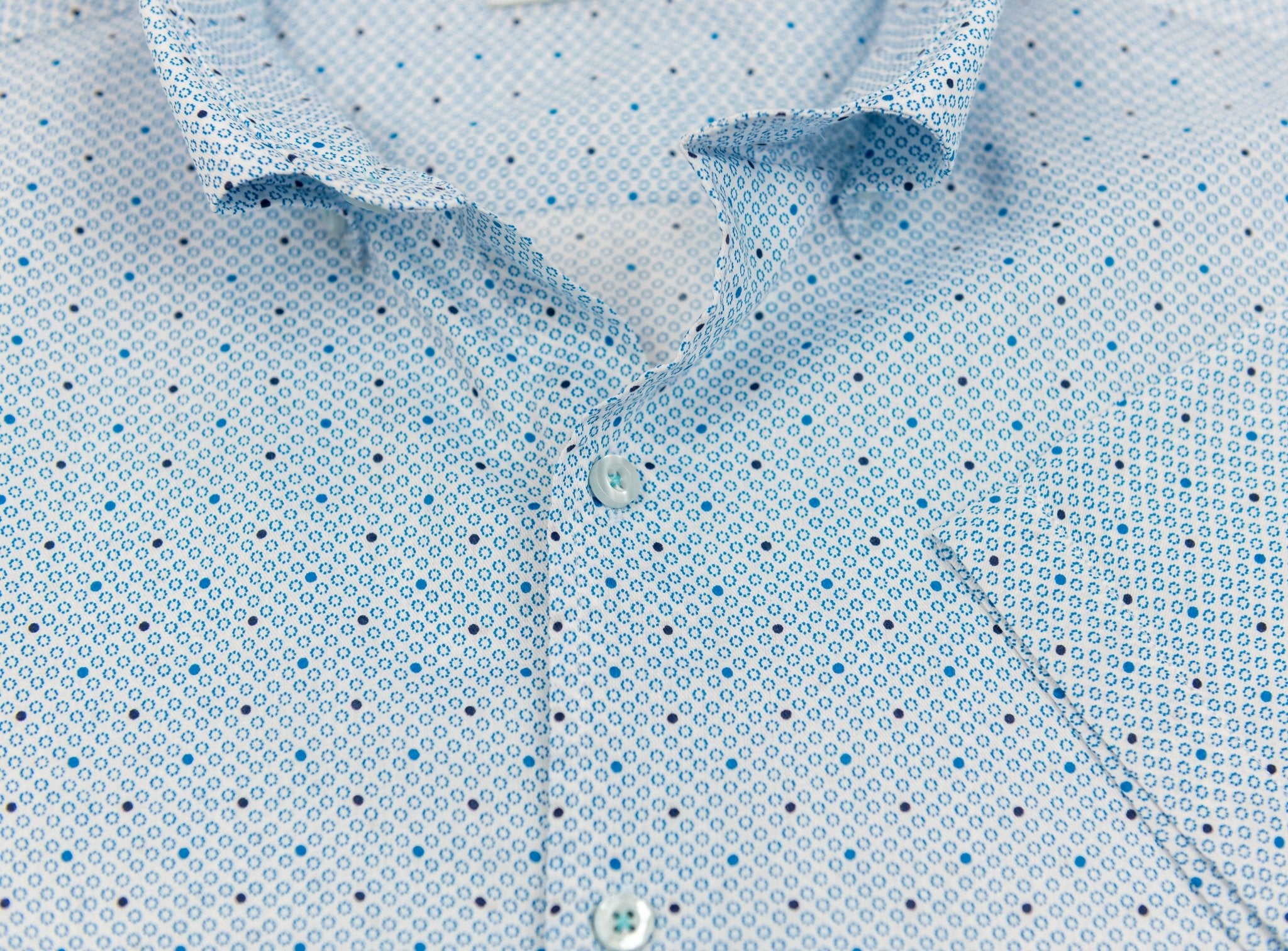 Wear Sierra Top Shelf Men's Cotton Short Sleeve Button Down Shirt Blue Dots - Wear Sierra