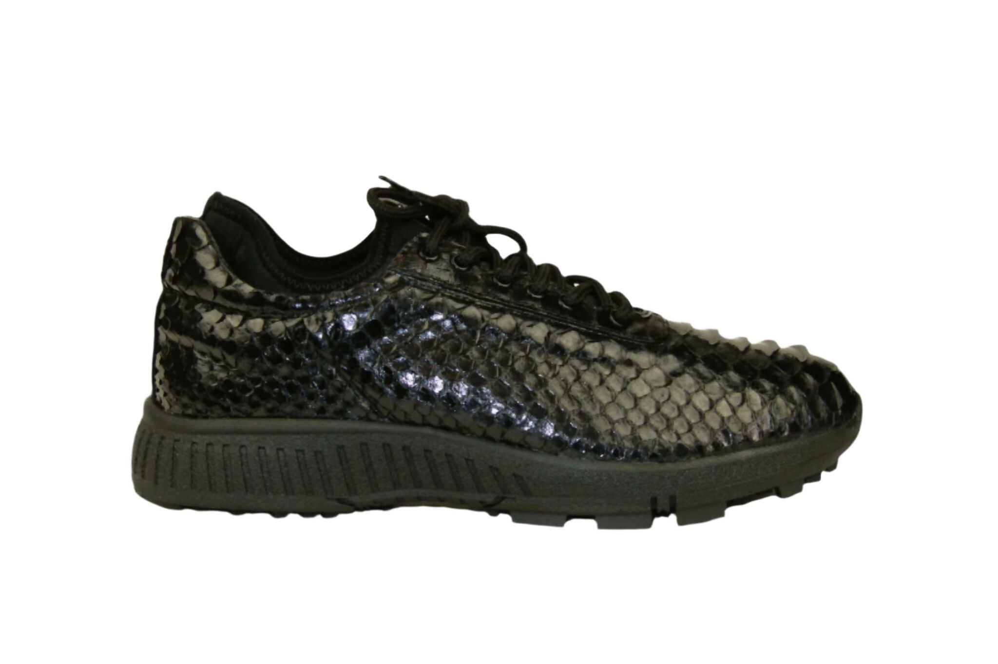 W&H Viper - Python Women's Golf Shoes in All Black - Wear Sierra