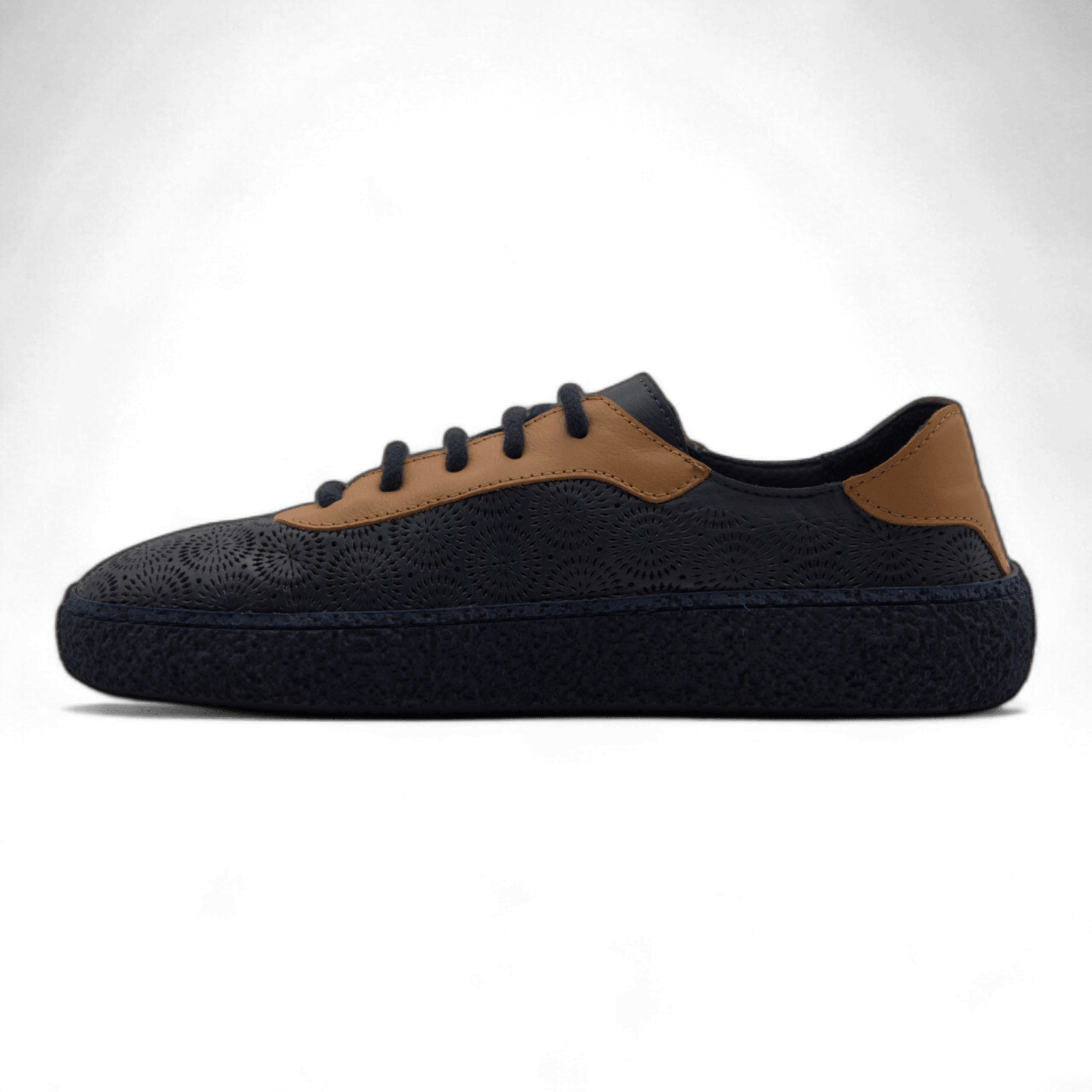 Women's Lace-Up Slip On Leather Sneakers (Colette Style) - Wear Sierra
