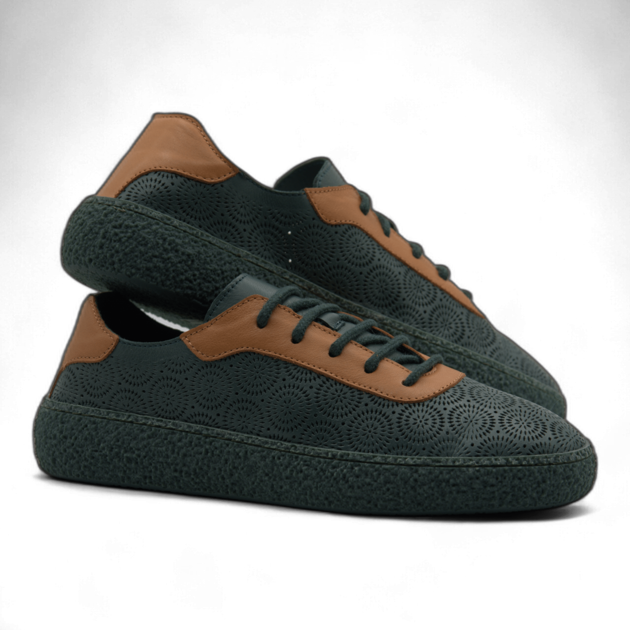 Women's Lace-Up Slip On Leather Sneakers (Colette Style) - Wear Sierra