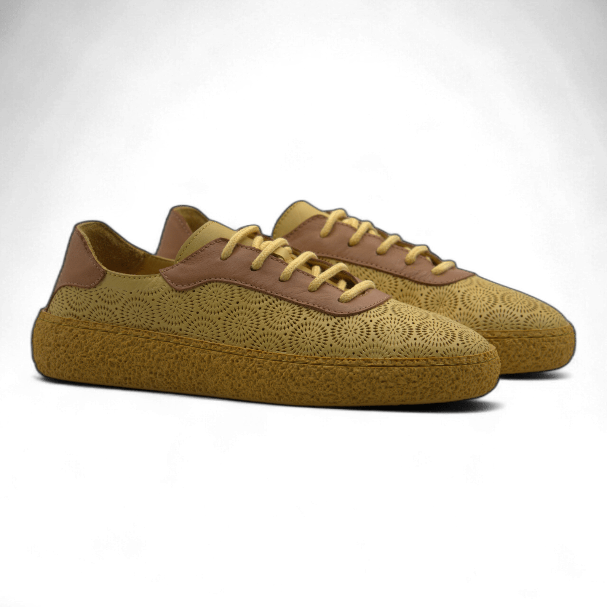Women's Lace-Up Slip On Leather Sneakers (Colette Style) - Wear Sierra