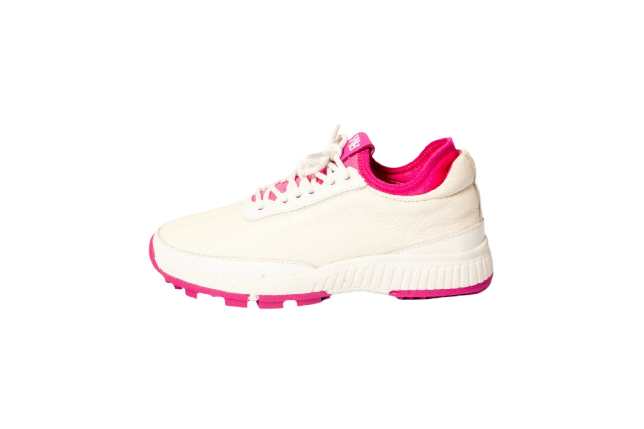 Women's Lynx Deerskin Golf Shoes in Pink - Wear Sierra