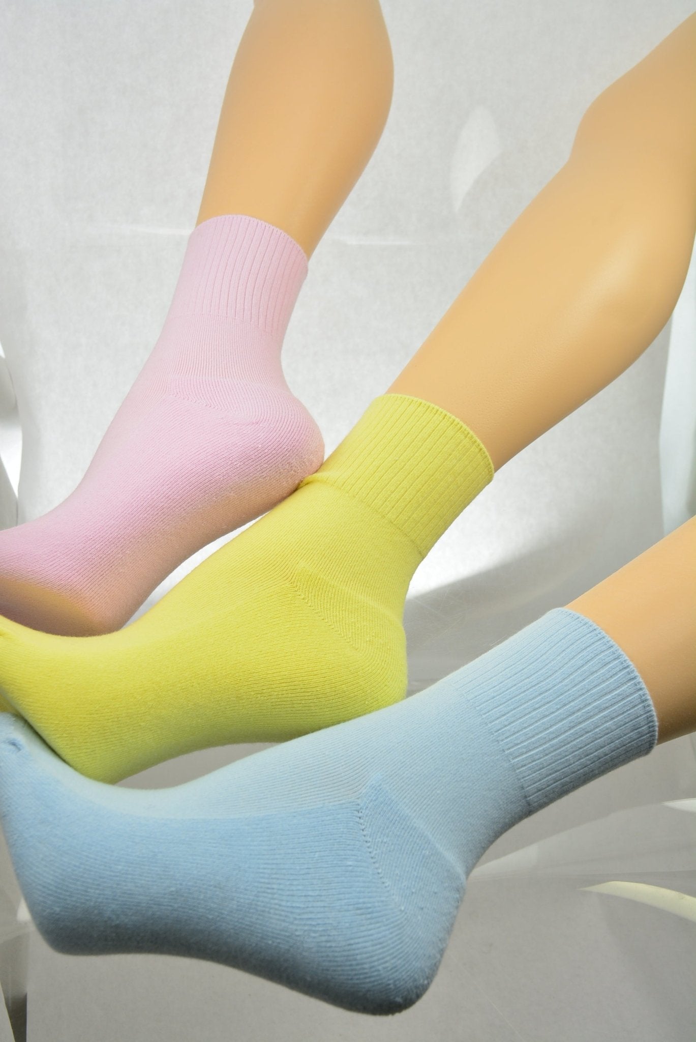 Women's Silky Rayon Cable Pattern Crew Socks in 3 Pair Packs - Great for Spring & Summer - Wear Sierra