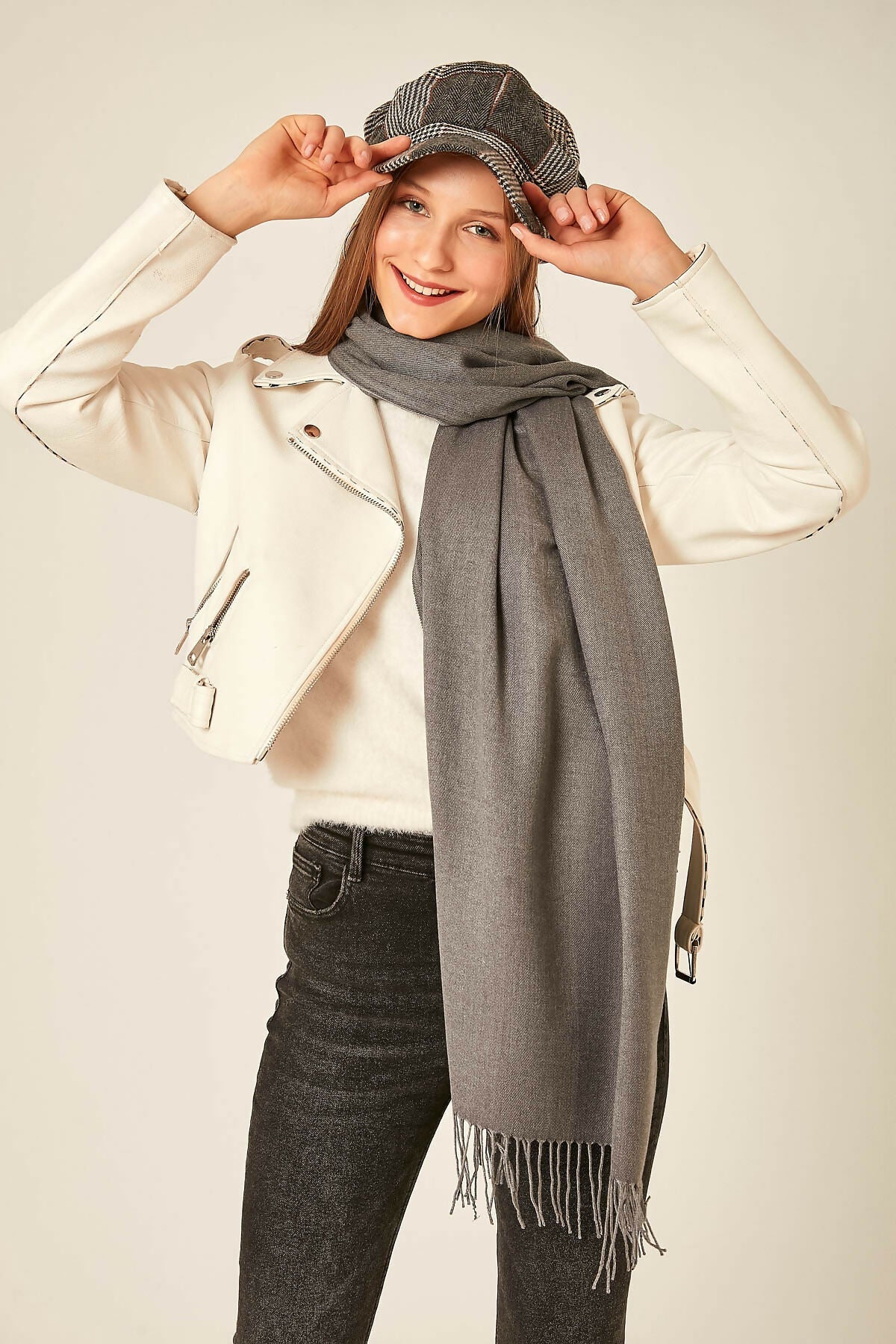 Women's Winter Essential Classic Plain Shawl-Scarf with Tassels - Wear Sierra