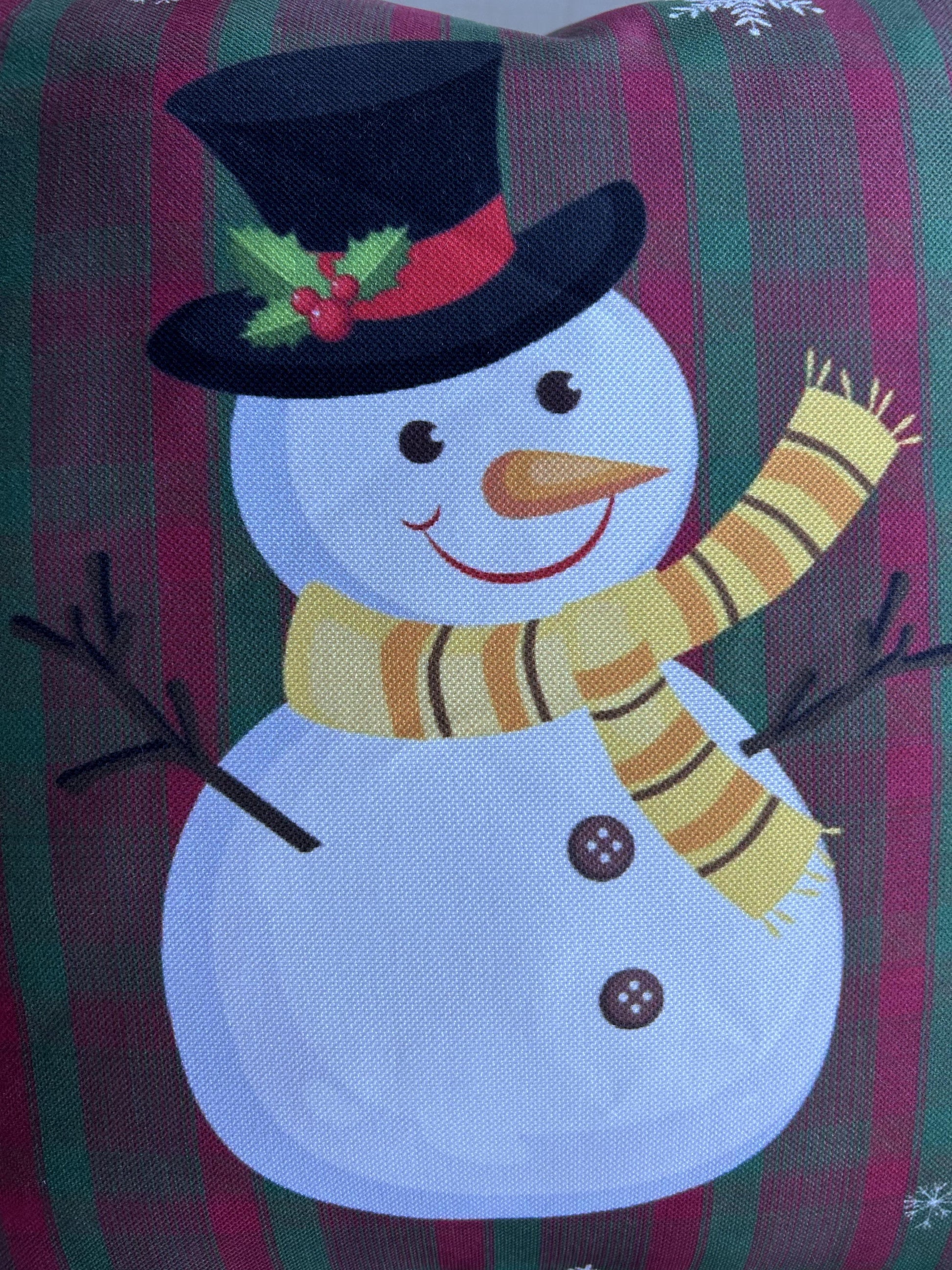 Christmas Snowman Pillow Cover, Holiday Pillow Cover, Hanukkah Decorating - Wear Sierra