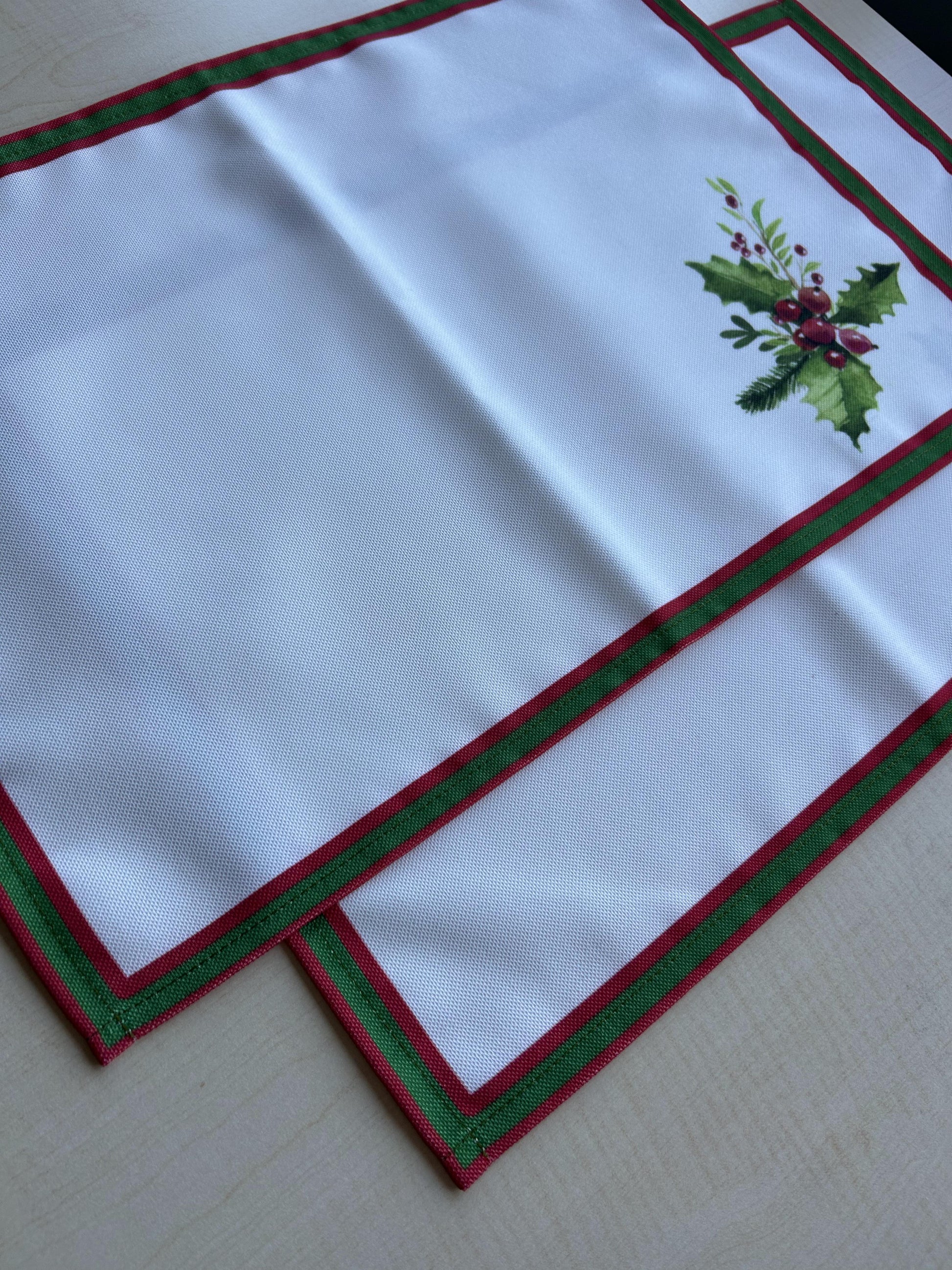 Holly Berry and Greenery Pattern Placemat, Holidays, Christmas, Set of 2 - Wear Sierra