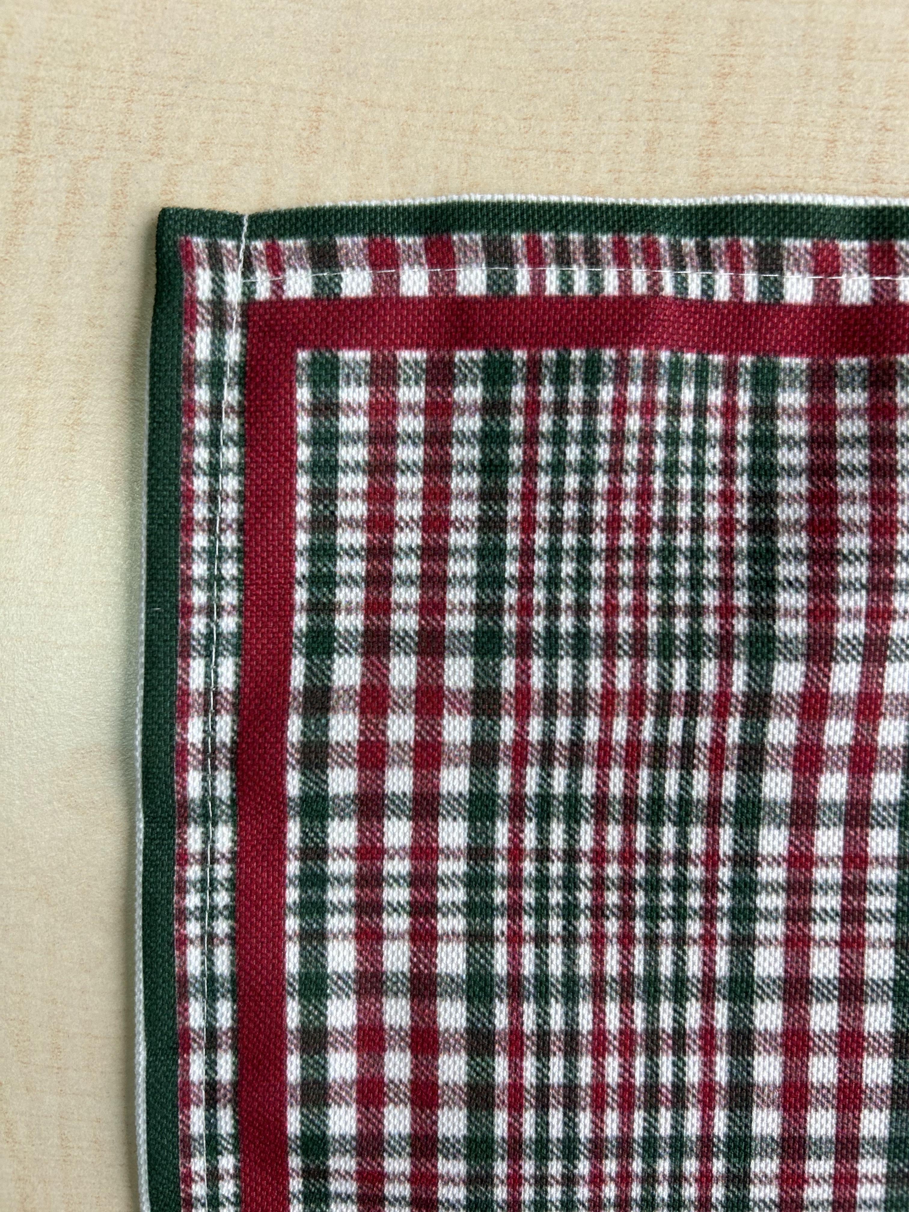 Red & Green Plaid Christmas Themed Table Cloth, Rectangular, 55"x86" - Wear Sierra