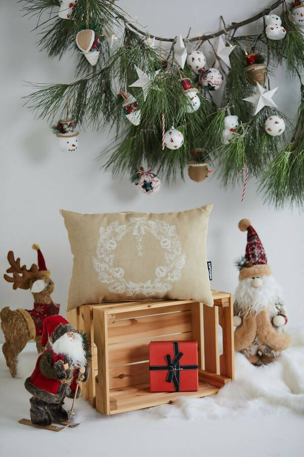 Rustic Bell Wreath Holiday Inspired Pillow Cover, Rectangle, 13" x 19" - Wear Sierra