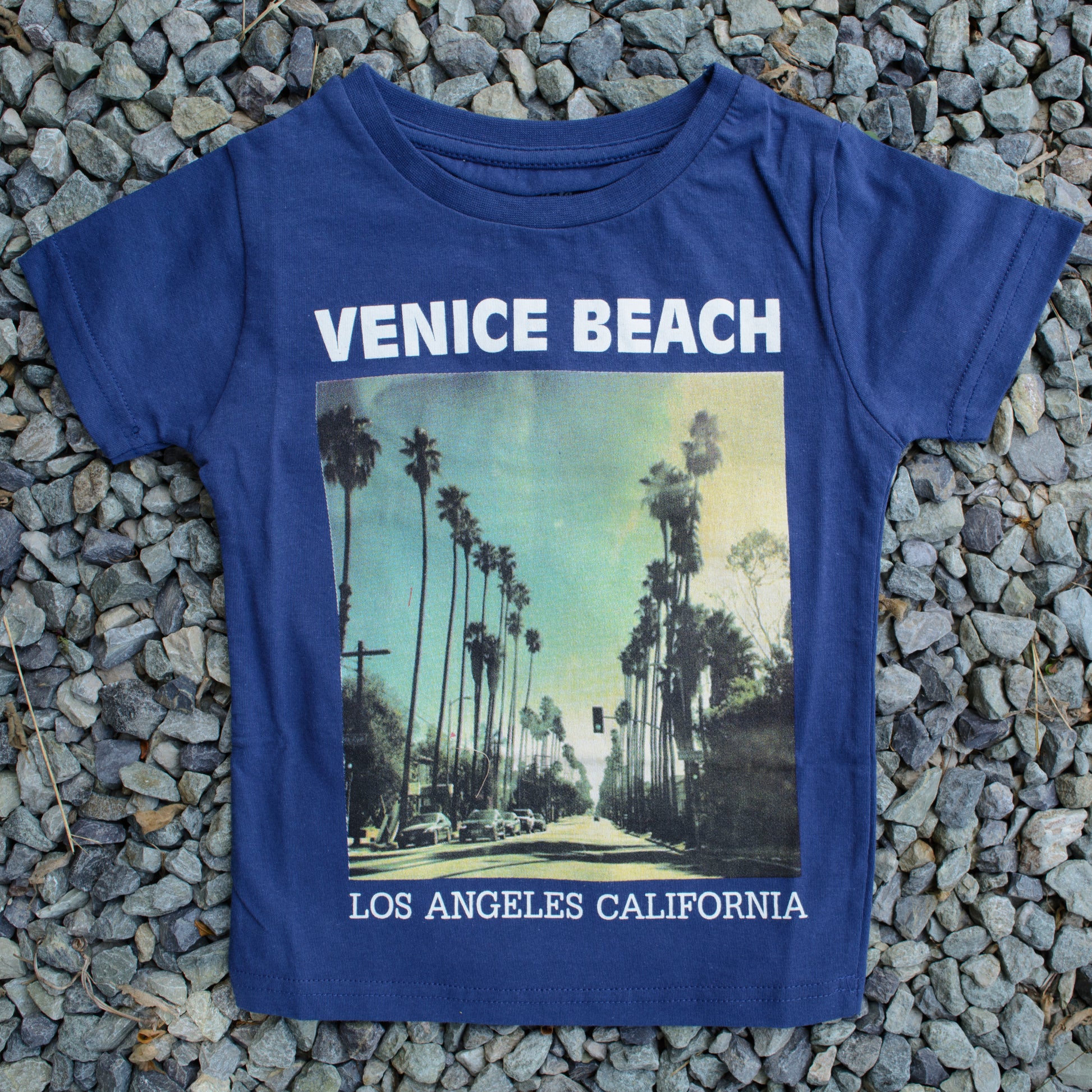 White T-Shirts for Kids - Cool and Stylish Tee for Children - Beautiful Beach Printed Babies T-Shirt - Wear Sierra