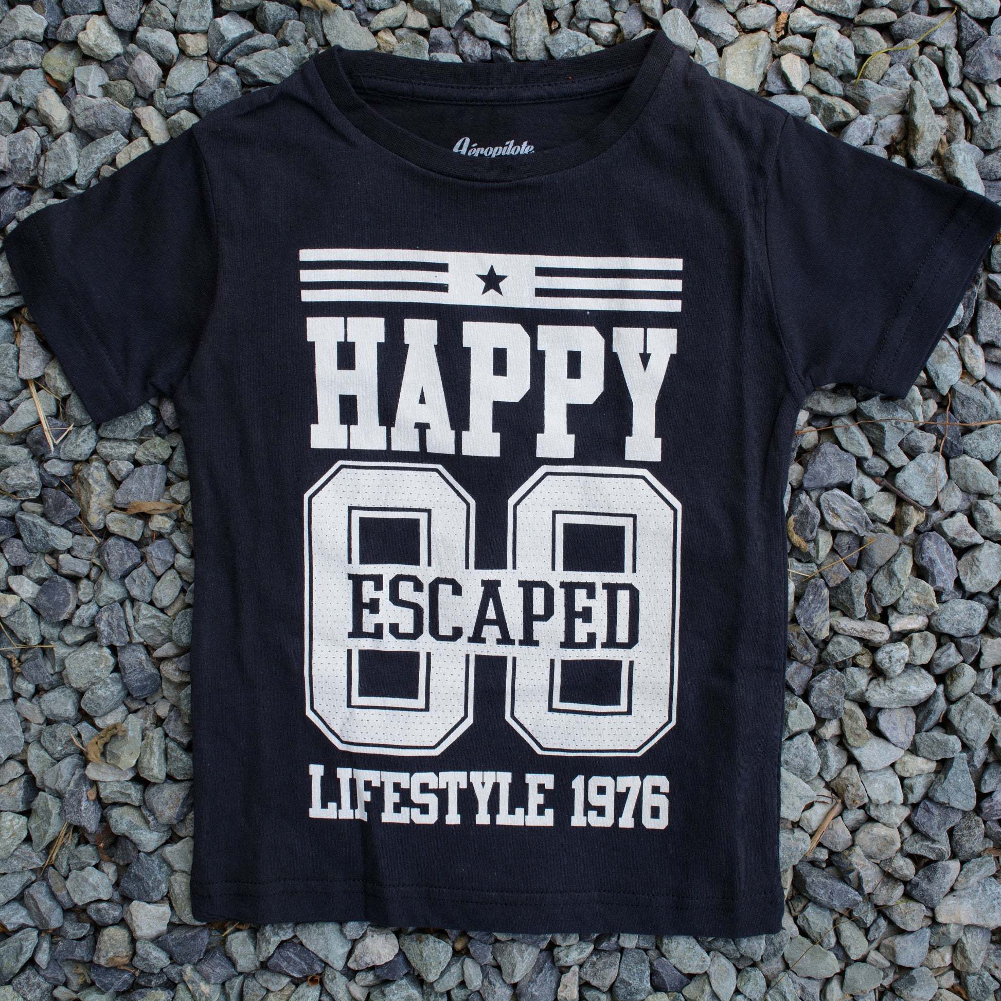 Happy Escaped - Children's Crew Neck T-Shirts - 2,7 Years Children - Casual Wear Kids T-Shirt - Wear Sierra