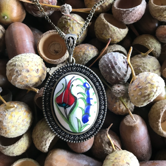 Oval Shaped Pendant - Floral Printed Locket - Red & Purple Tulip Pendant - Wear Sierra