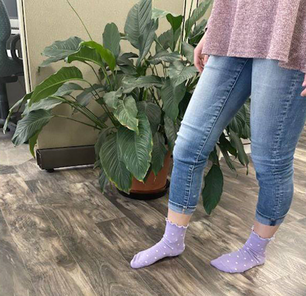 Women's Bamboo Low Cut Quarter 4-Pair Pack Lettuce Edge Ruffle Socks