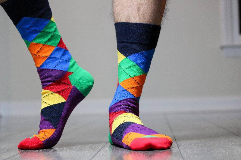 Men's Colorful Crew Socks in Combed Cotton (Argyle 3 Pair Packs) - Wear Sierra
