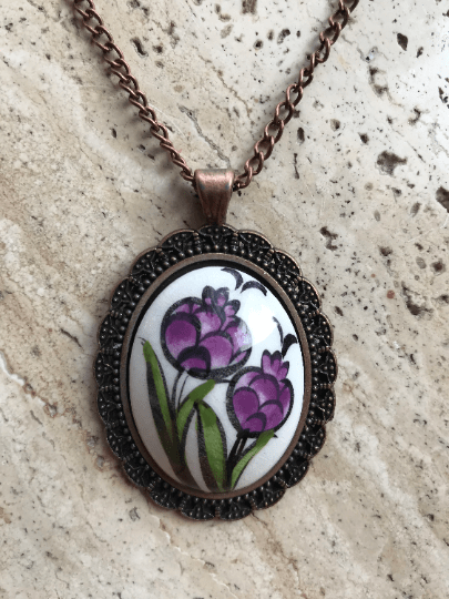 Oval Shaped Pendant Hand Painted Red & Purple Tulip - Wear Sierra