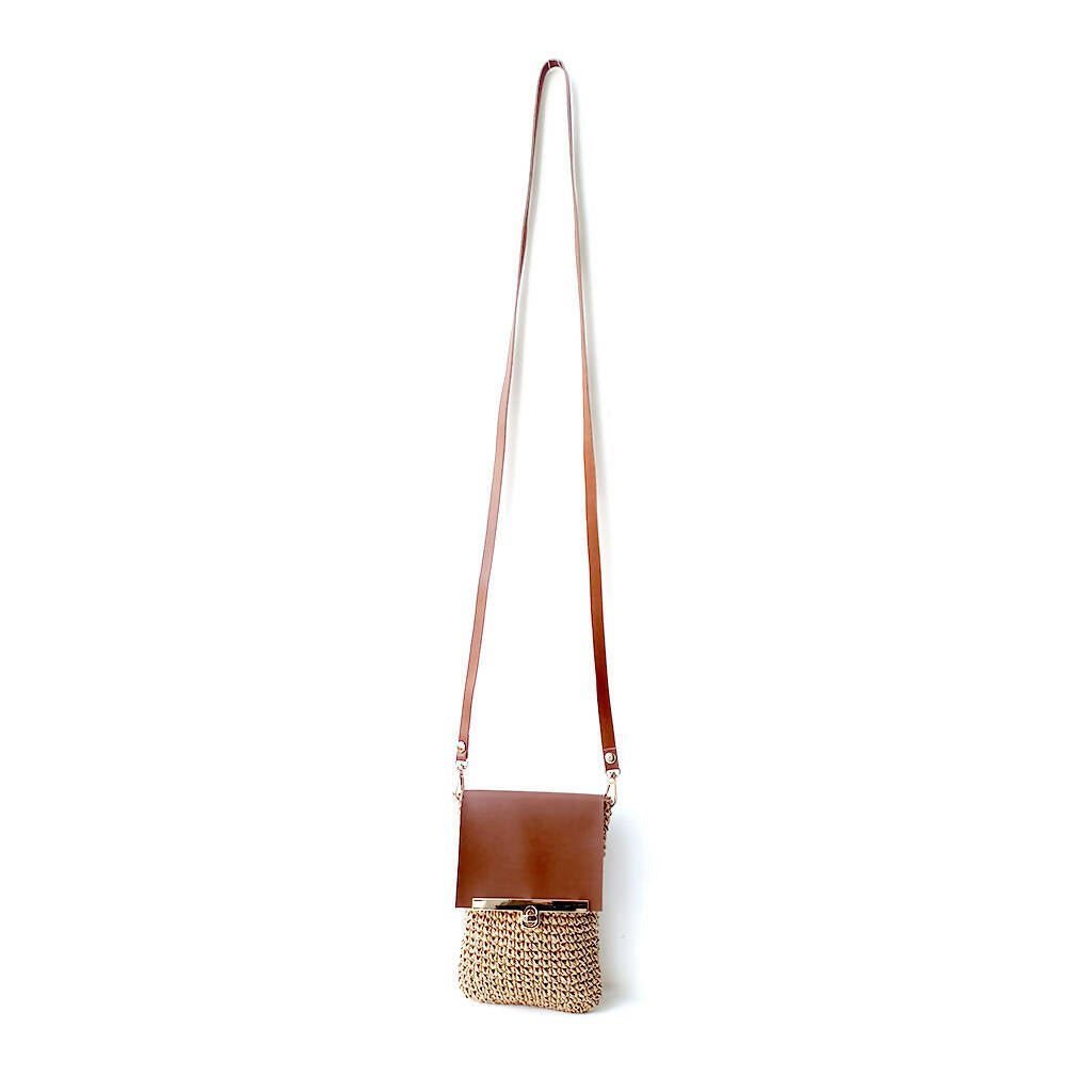 Women's Cell Phone Pouch, Cross-Body Bag with Chain Strap in Paper Yarn - Wear Sierra