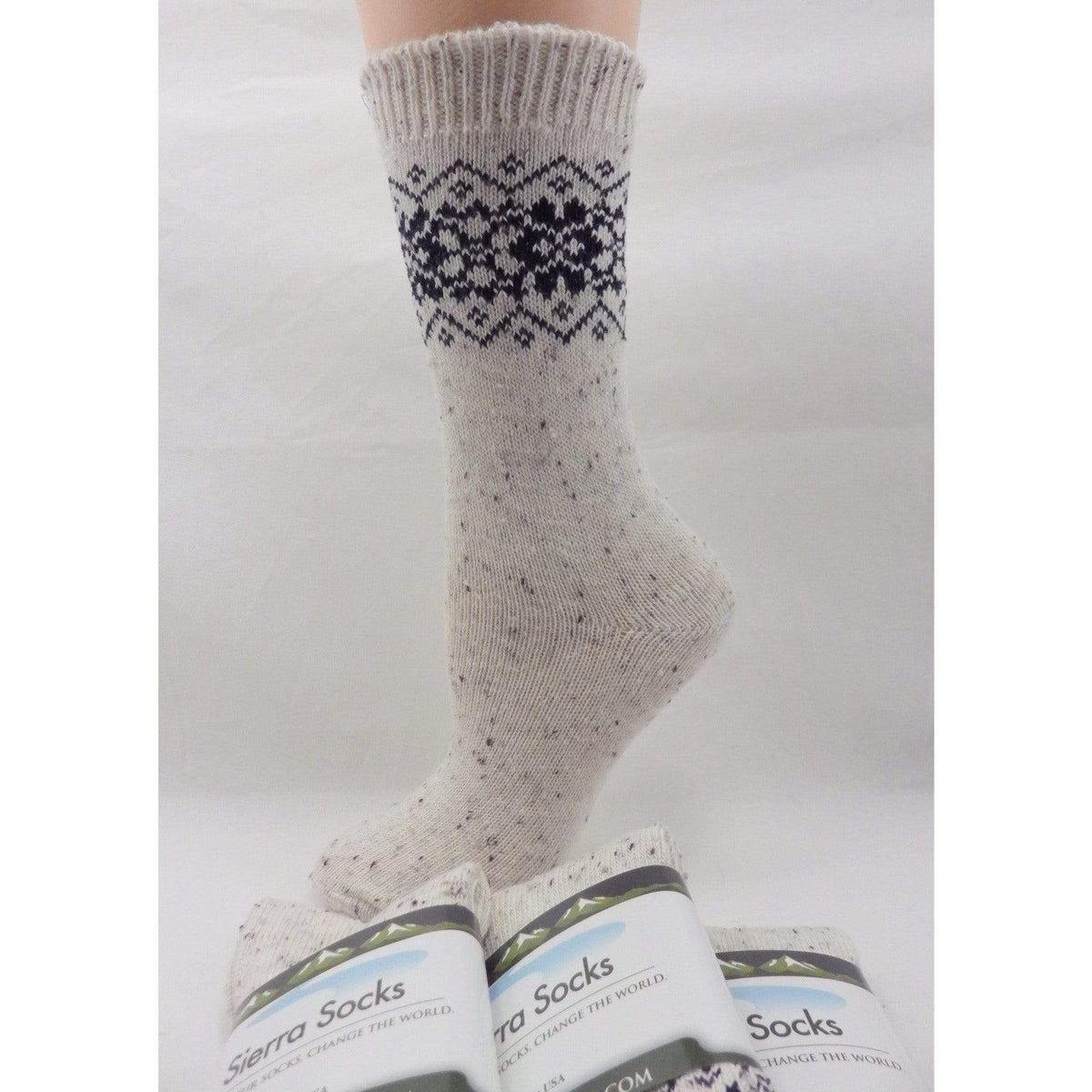 Women's Cotton Crew Socks - Flower Design - Wear Sierra