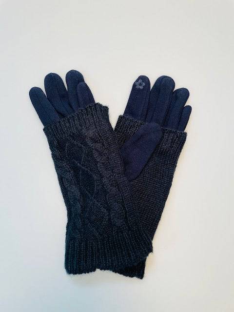 Women's Touchscreen Texting Gloves in Cable Knit and Furry Lining Comfort for Your Hands - Wear Sierra